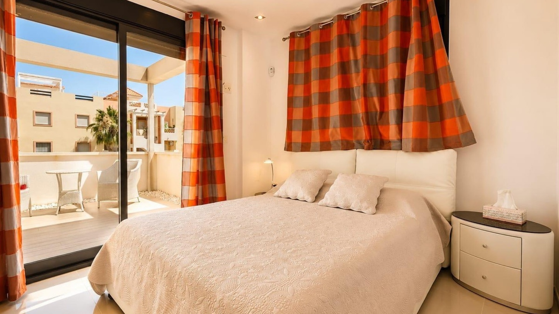 Wederverkoop - Villa - Orihuela - La Zenia
