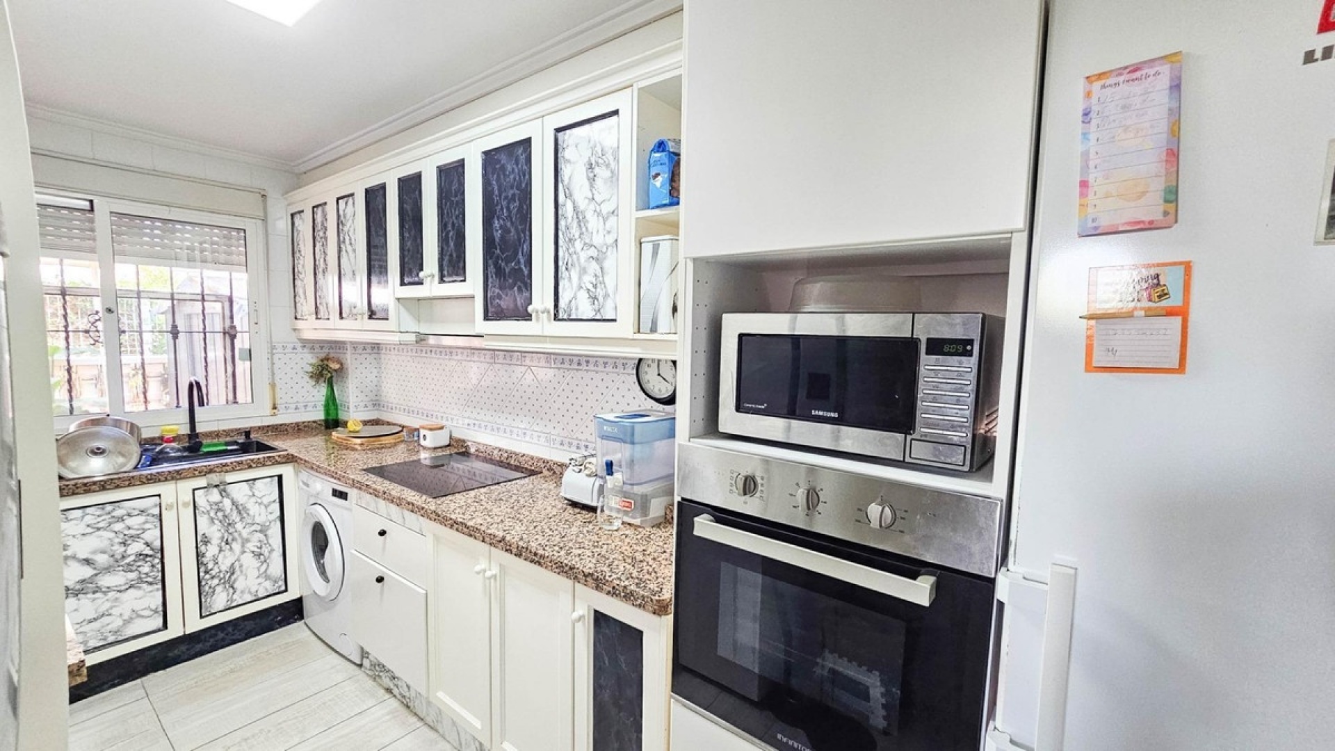 Wederverkoop - Villa - Orihuela - La Zenia