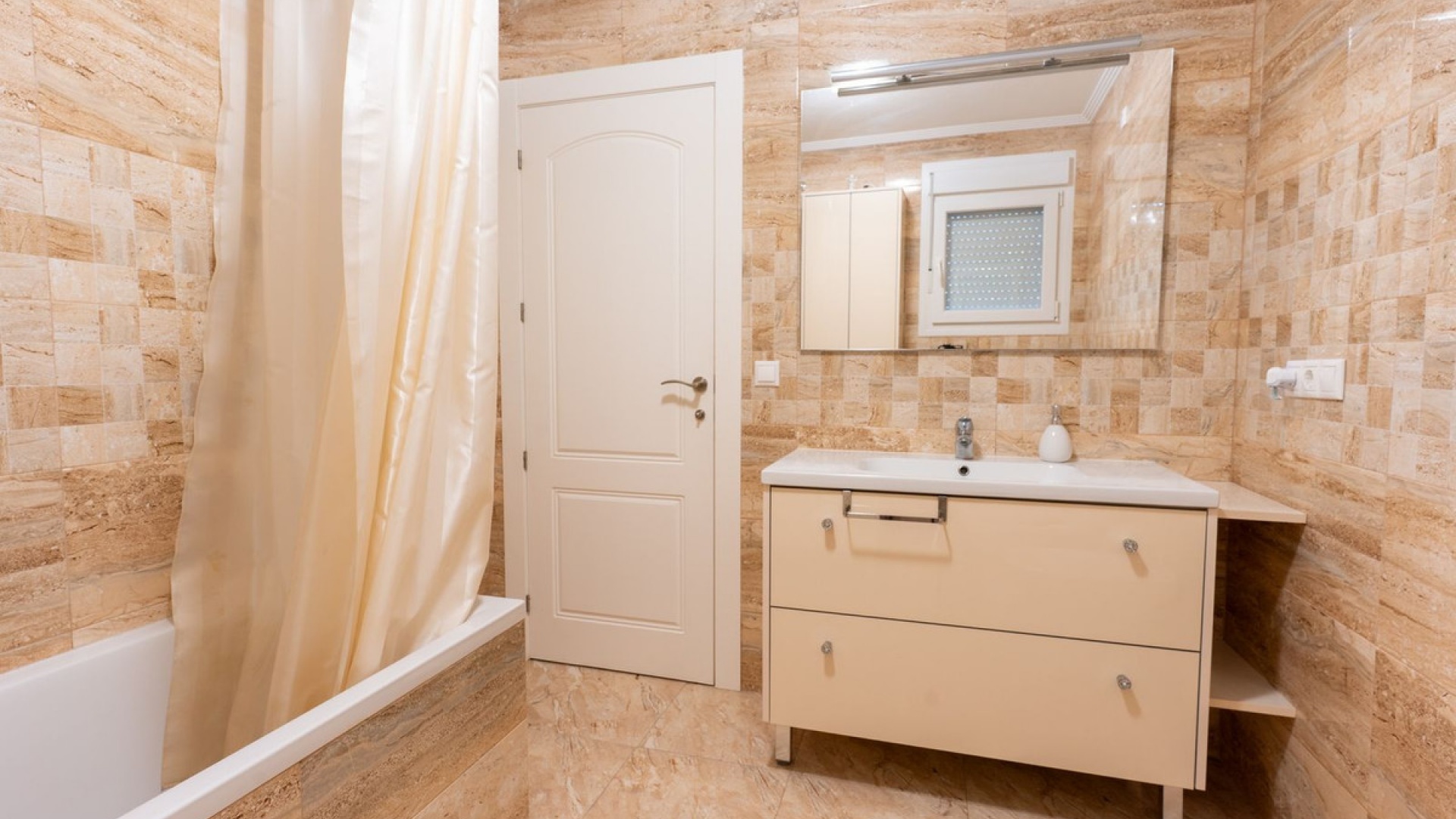 Wederverkoop - Villa - Orihuela - Los Balcones