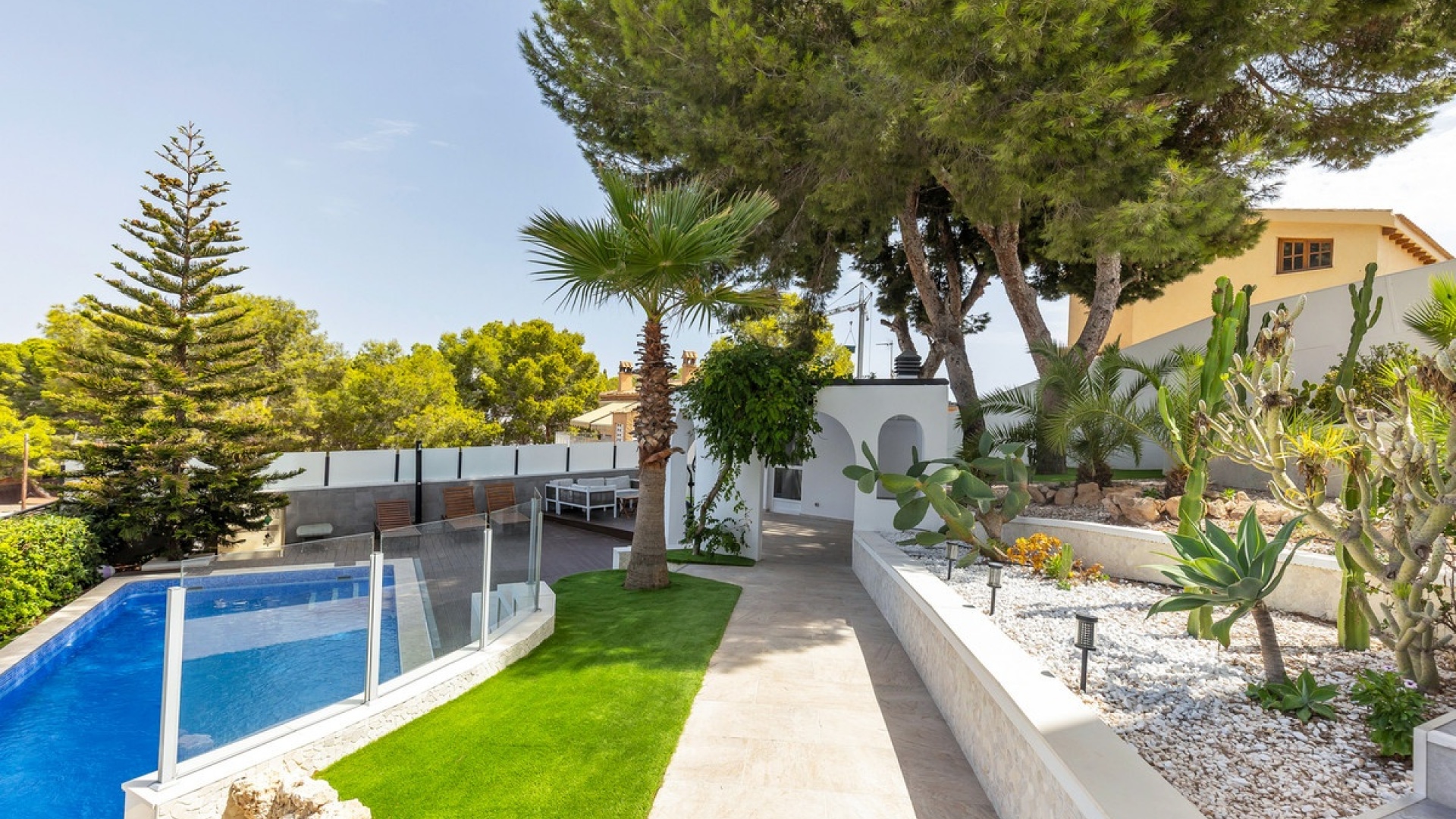 Wederverkoop - Villa - Orihuela - Los Balcones