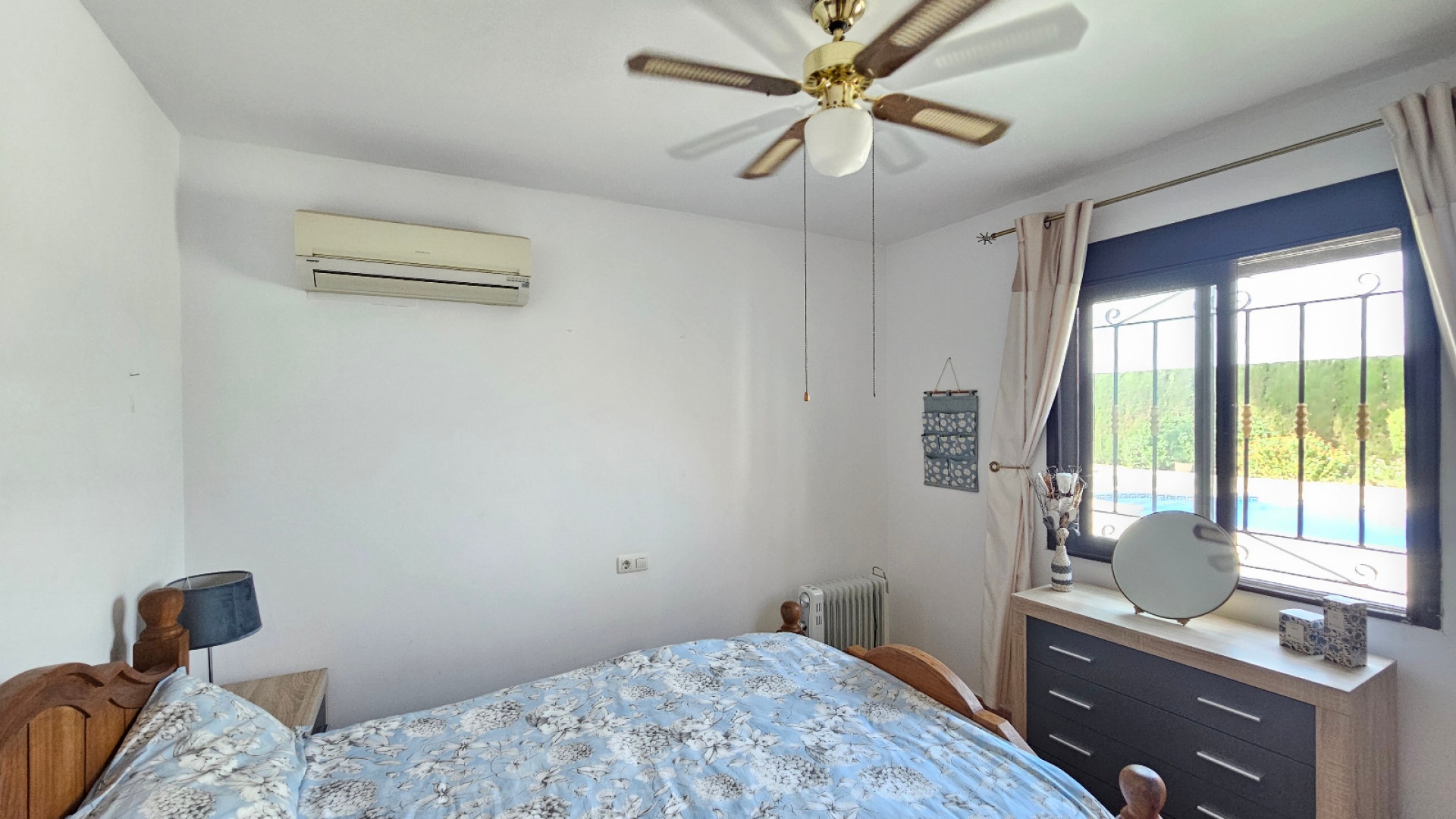 Wederverkoop - Villa - Orihuela - Los Desamparados