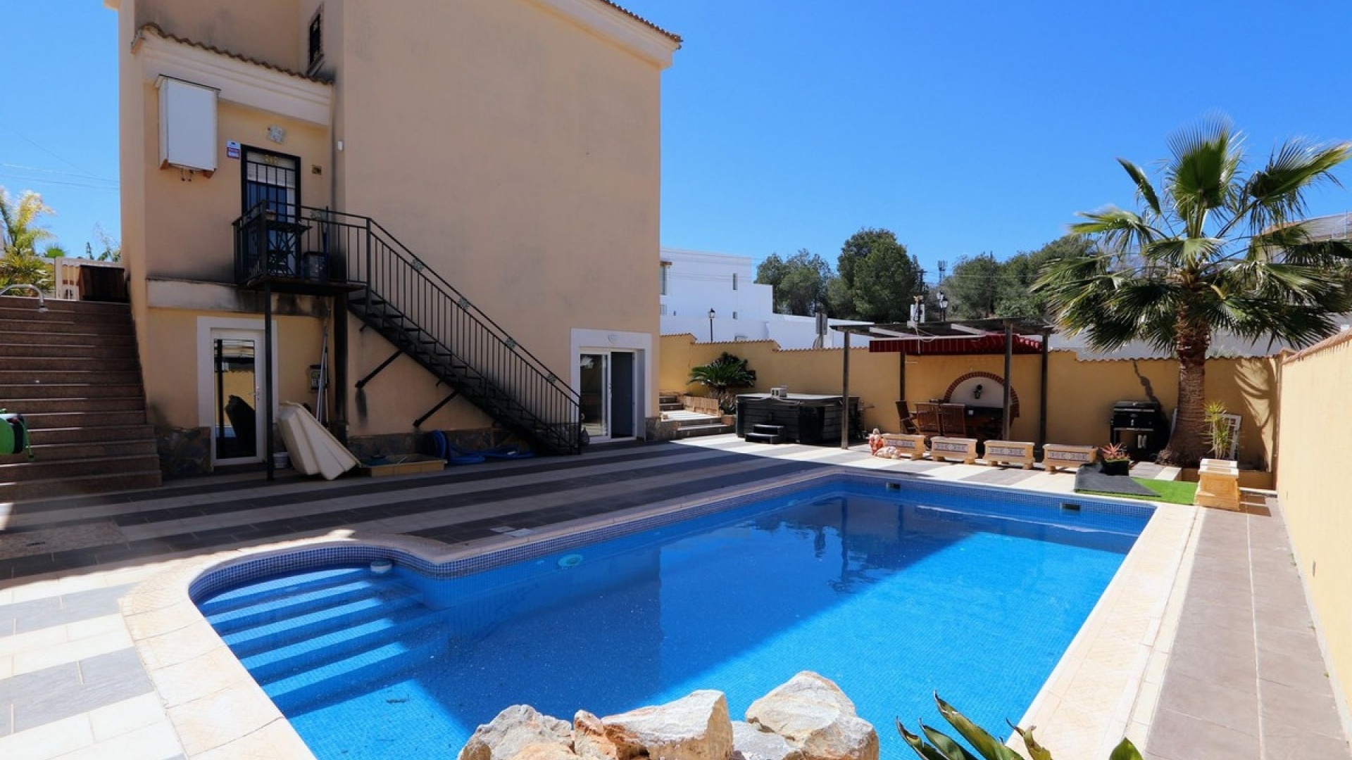 Wederverkoop - Villa - Orihuela - Villamartin