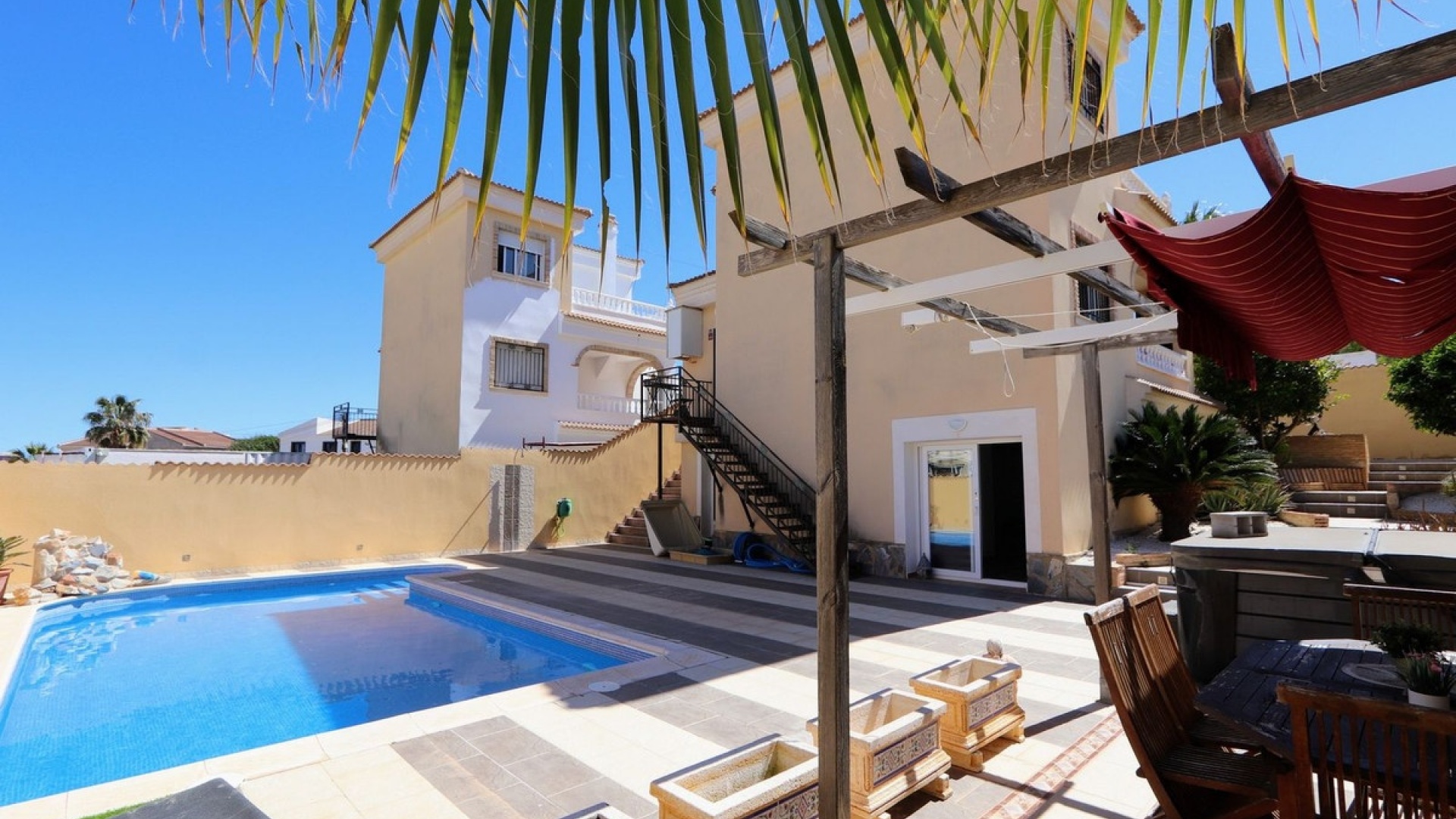 Wederverkoop - Villa - Orihuela - Villamartin