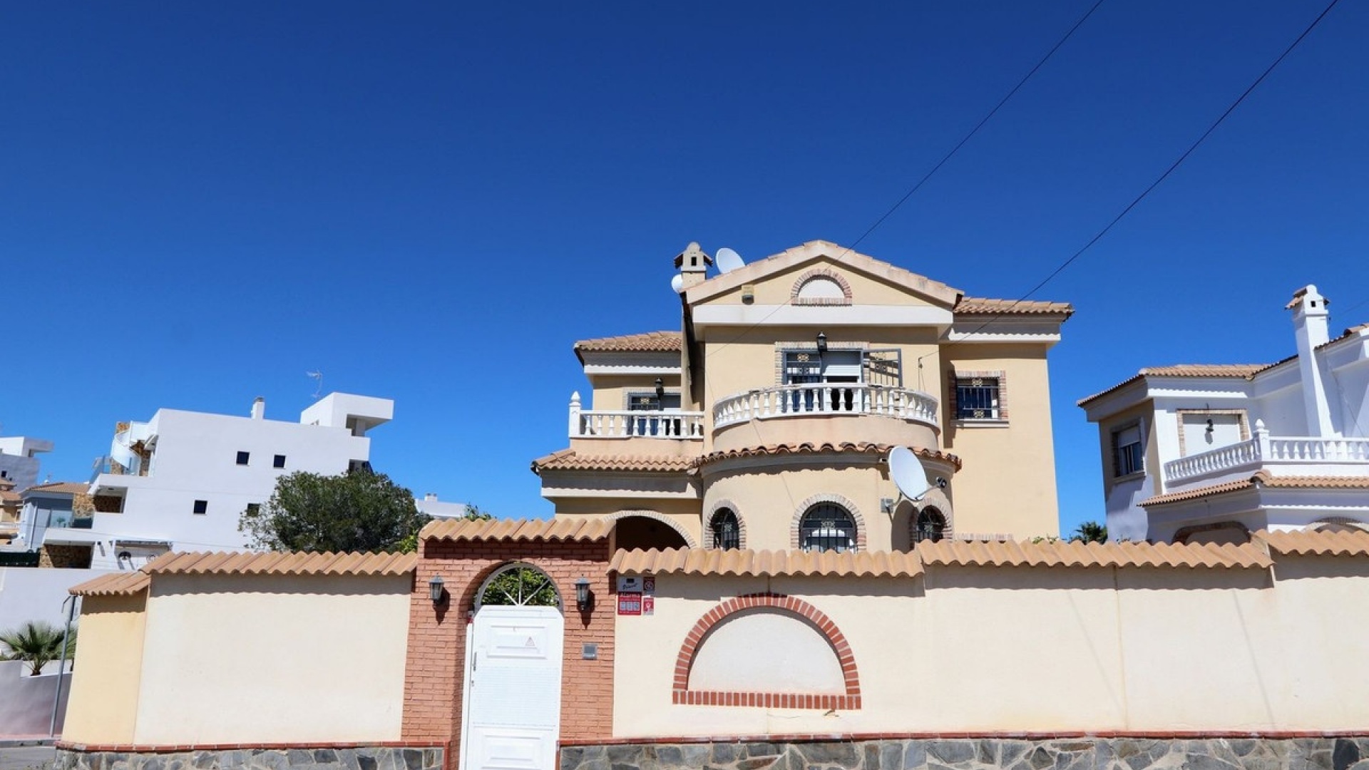 Wederverkoop - Villa - Orihuela - Villamartin