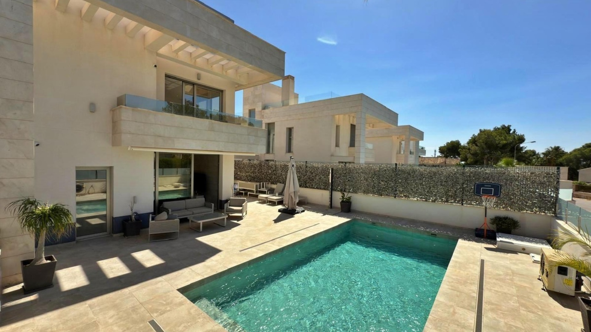 Wederverkoop - Villa - Orihuela - Villamartin