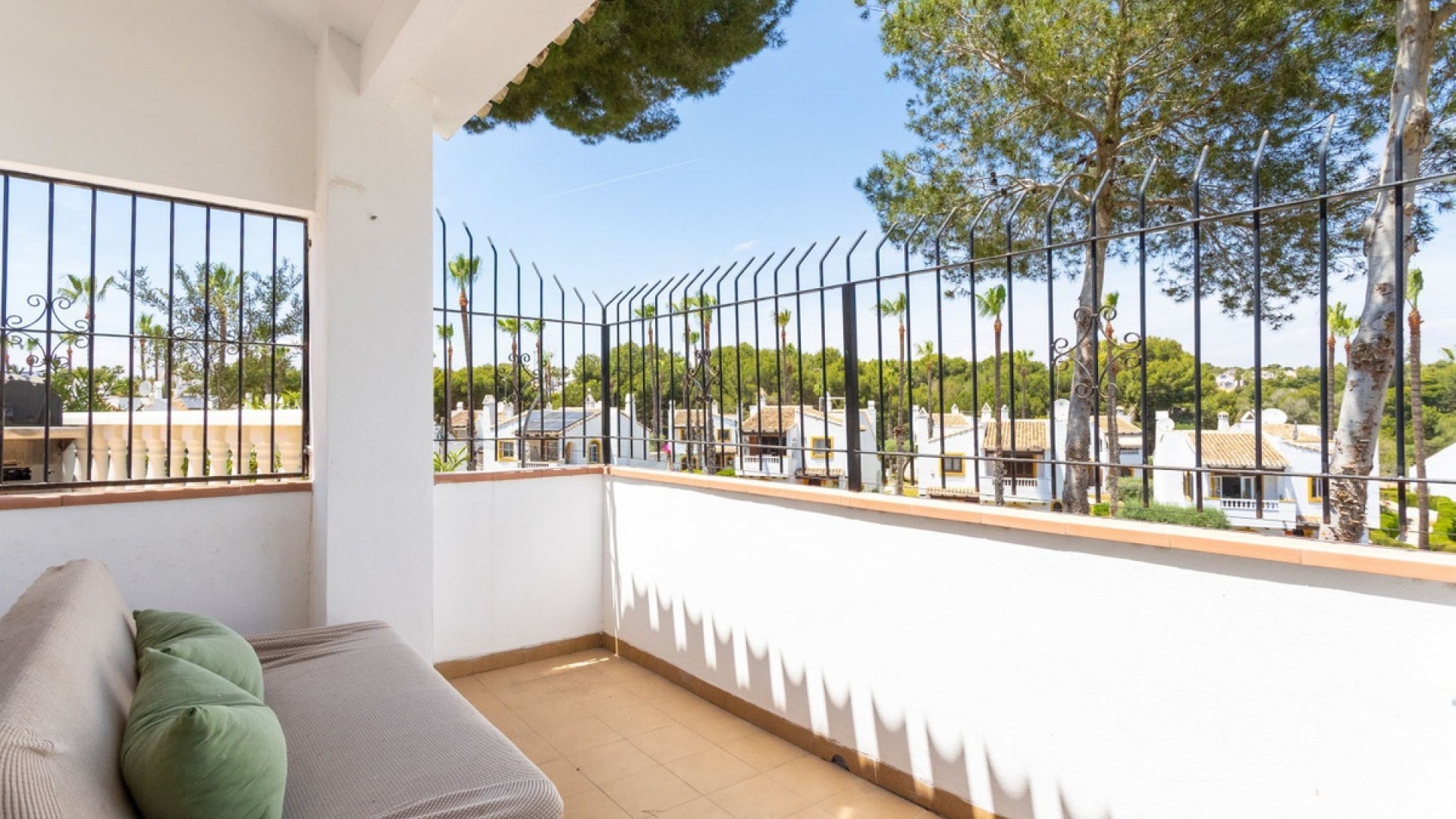 Wederverkoop - Villa - Orihuela - Villamartin