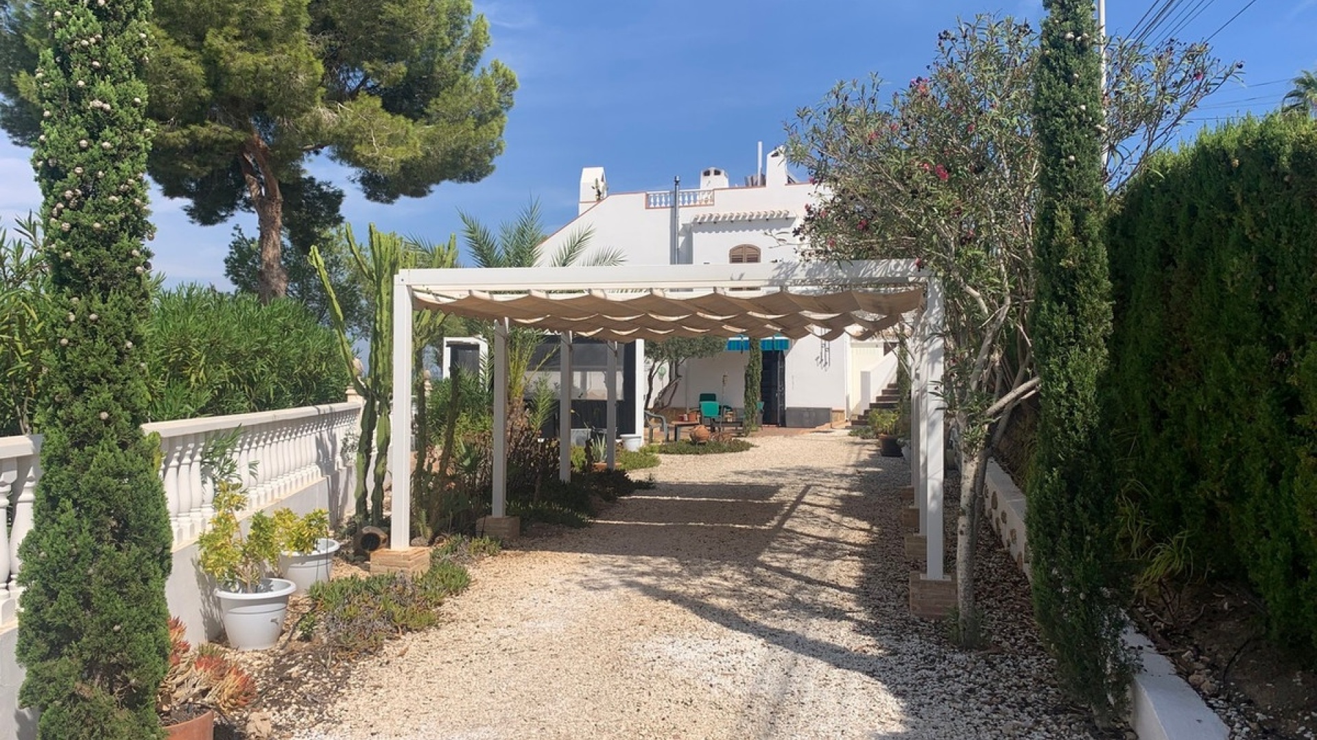 Wederverkoop - Villa - Orihuela - Villamartin