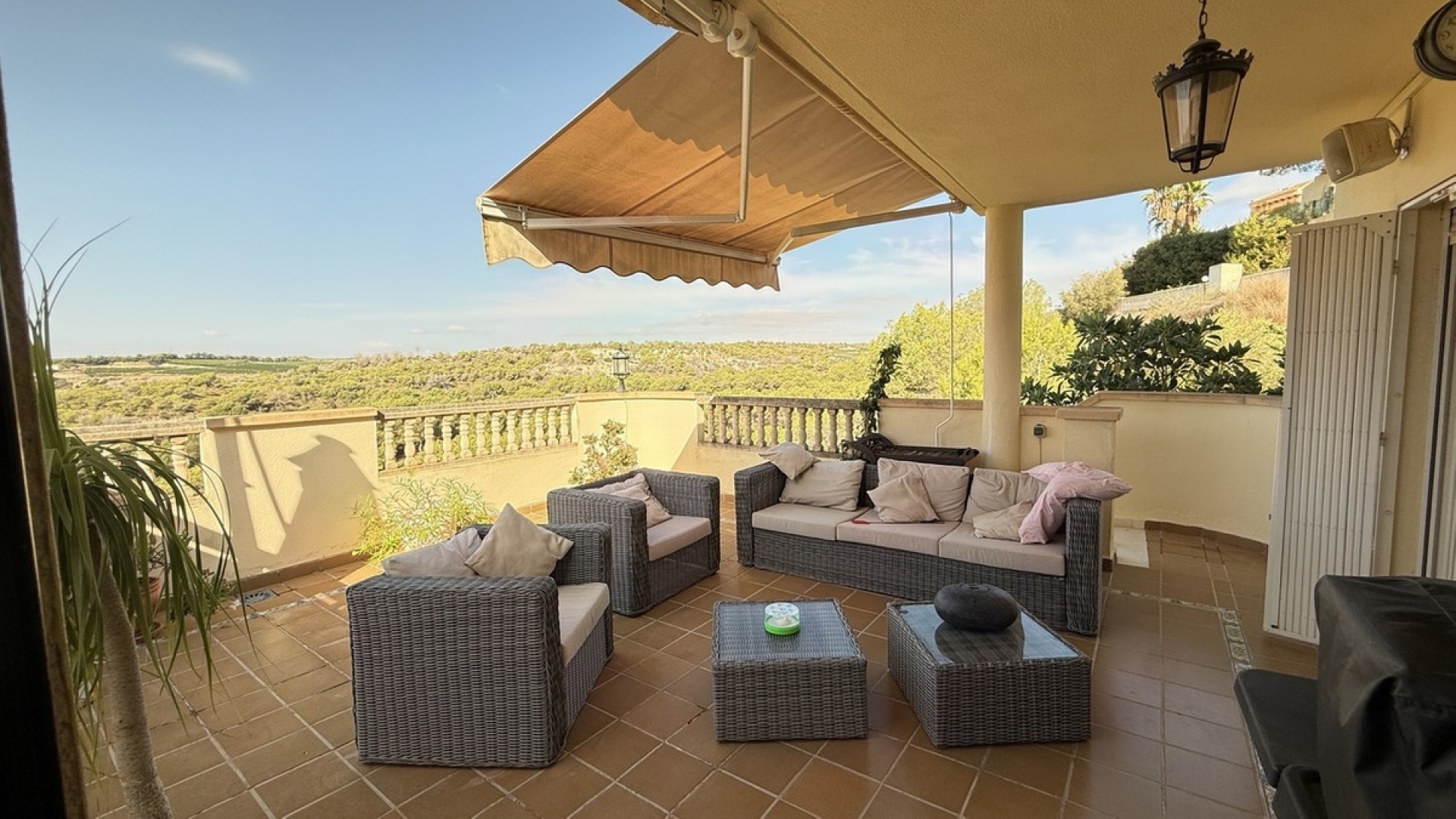 Wederverkoop - Villa - Orihuela - Villamartin