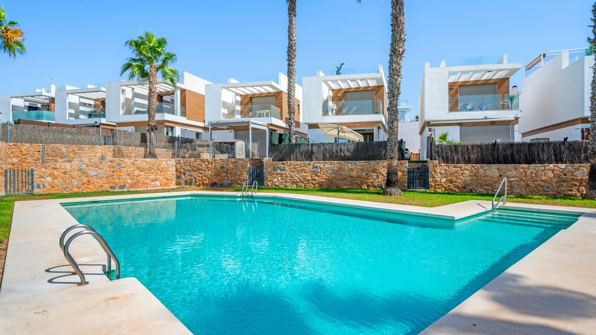 Wederverkoop - Villa - Orihuela - Villamartin