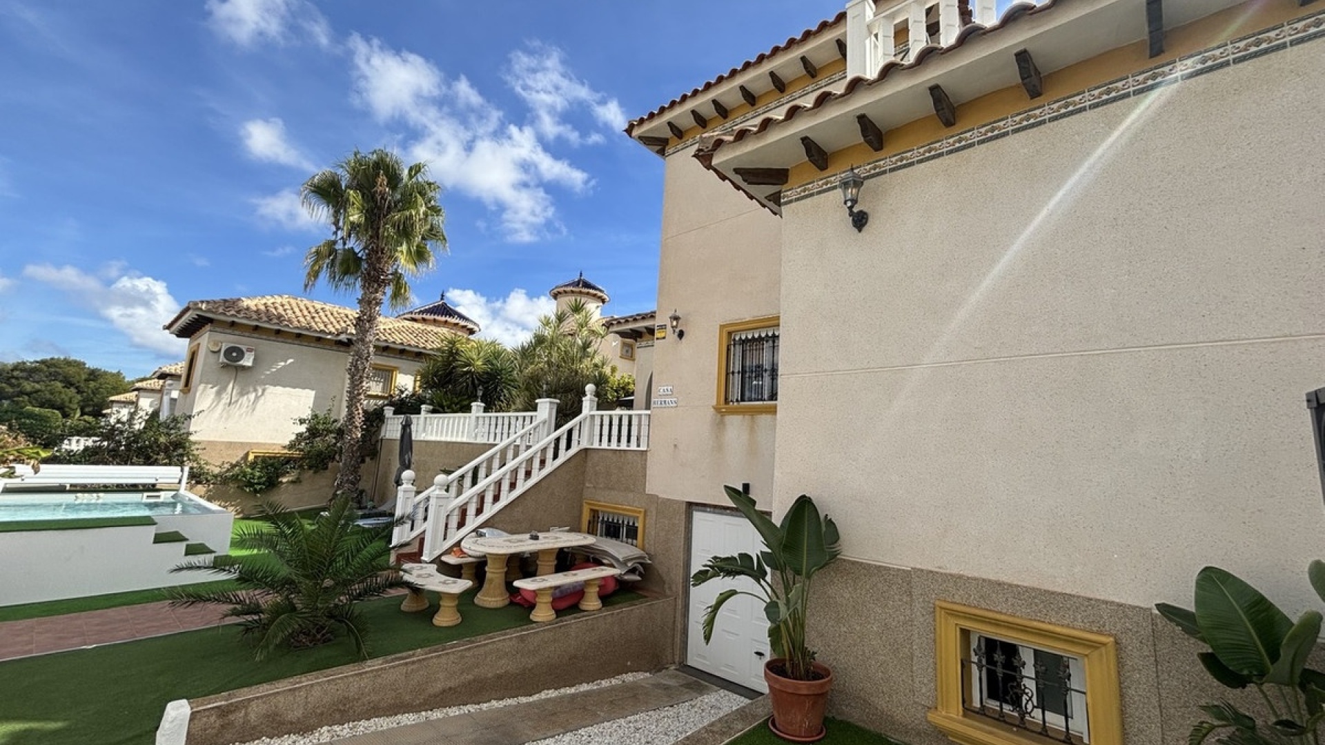 Wederverkoop - Villa - Orihuela - Villamartin