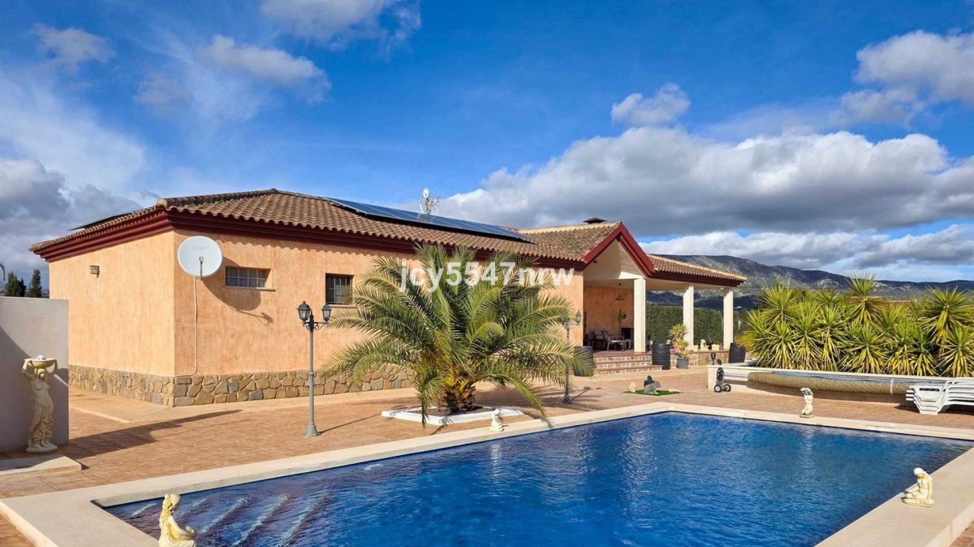 Wederverkoop - Villa - Pinoso - Pinoso Centro
