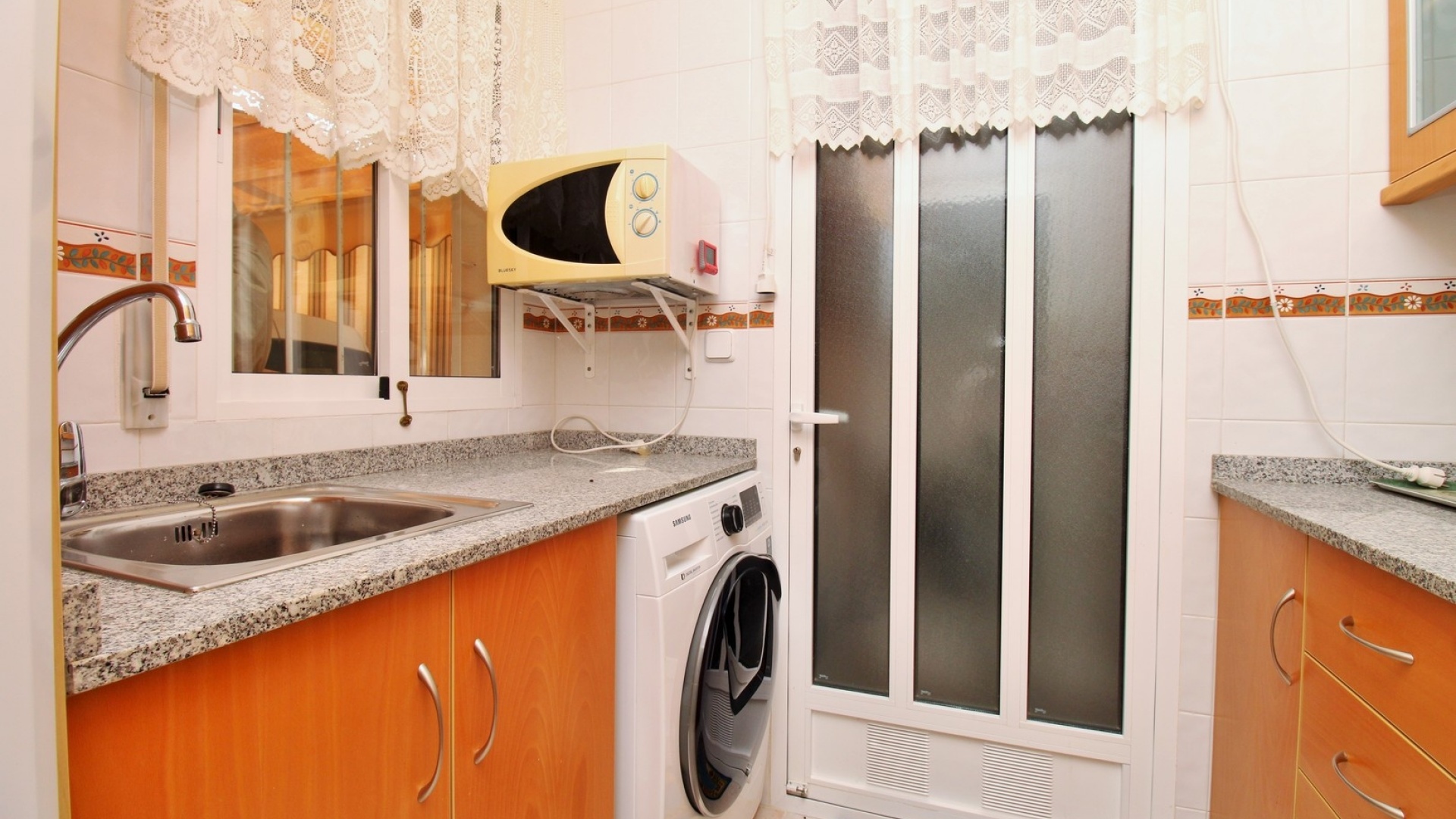 Wederverkoop - Villa - Playa Flamenca - avalon
