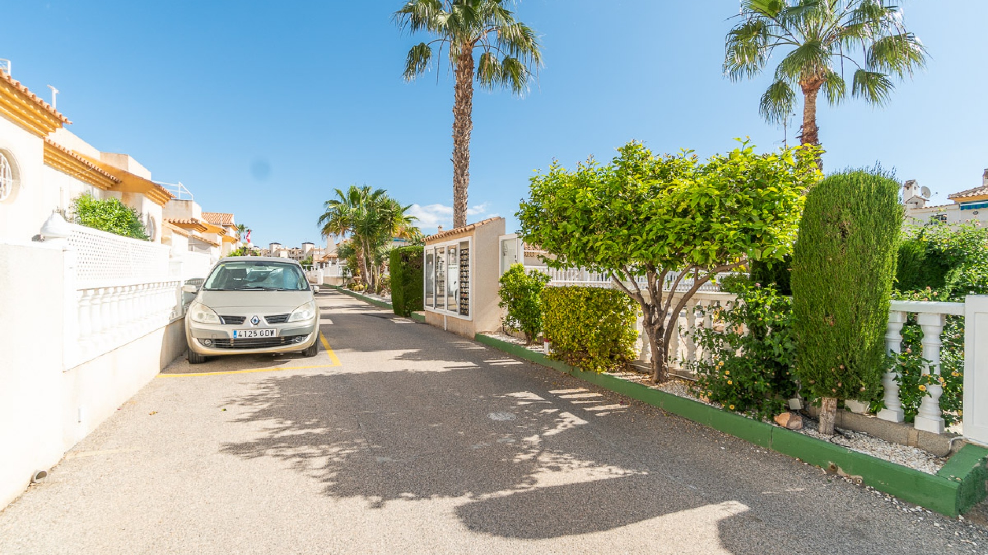 Wederverkoop - Villa - Playa Flamenca - iria