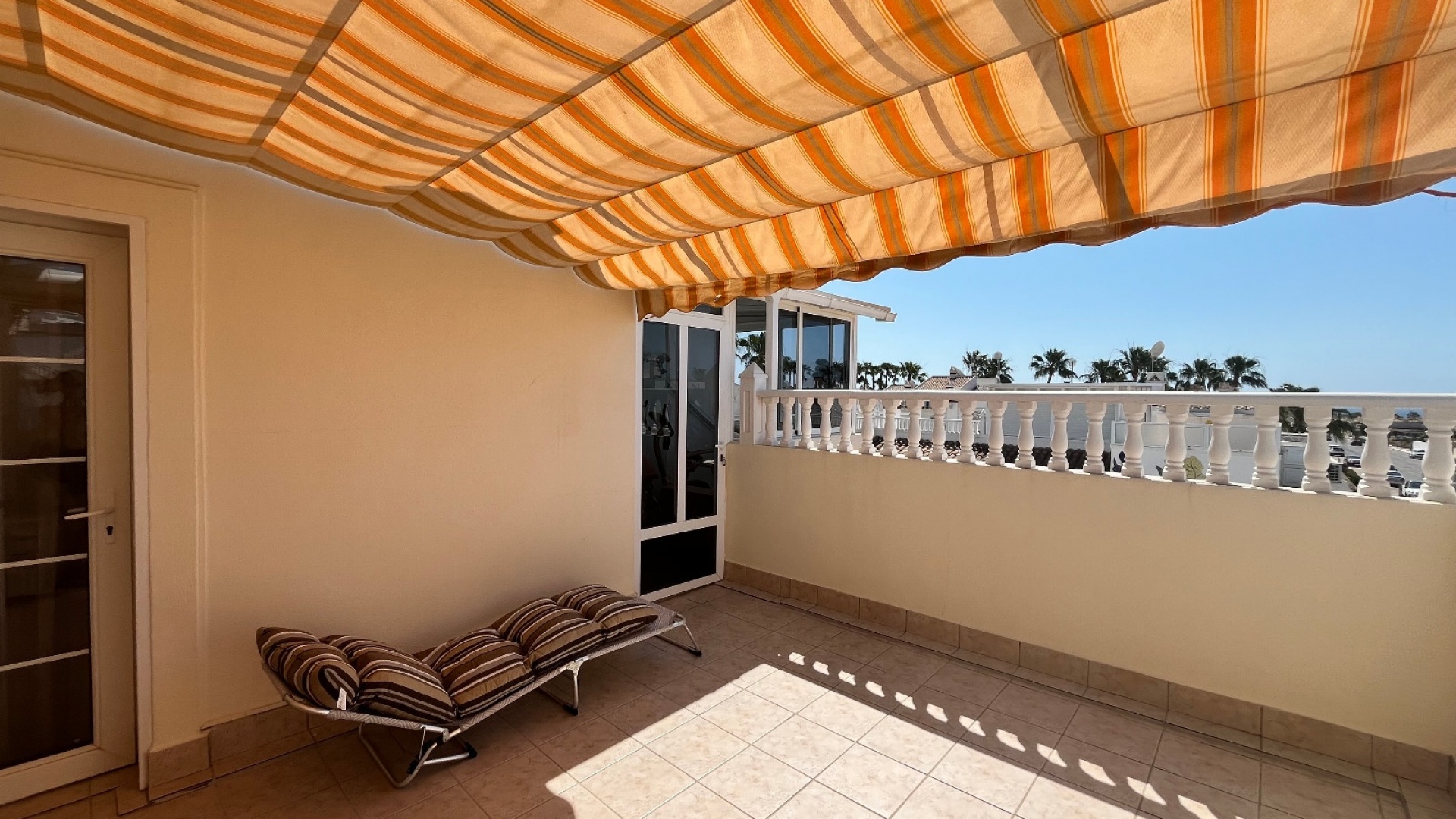 Wederverkoop - Villa - Playa Flamenca - jumilla