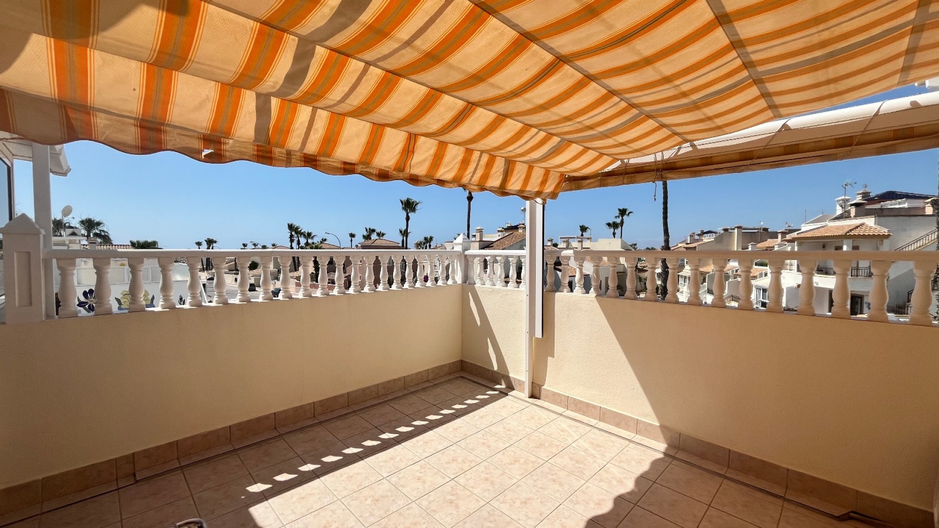 Wederverkoop - Villa - Playa Flamenca - jumilla