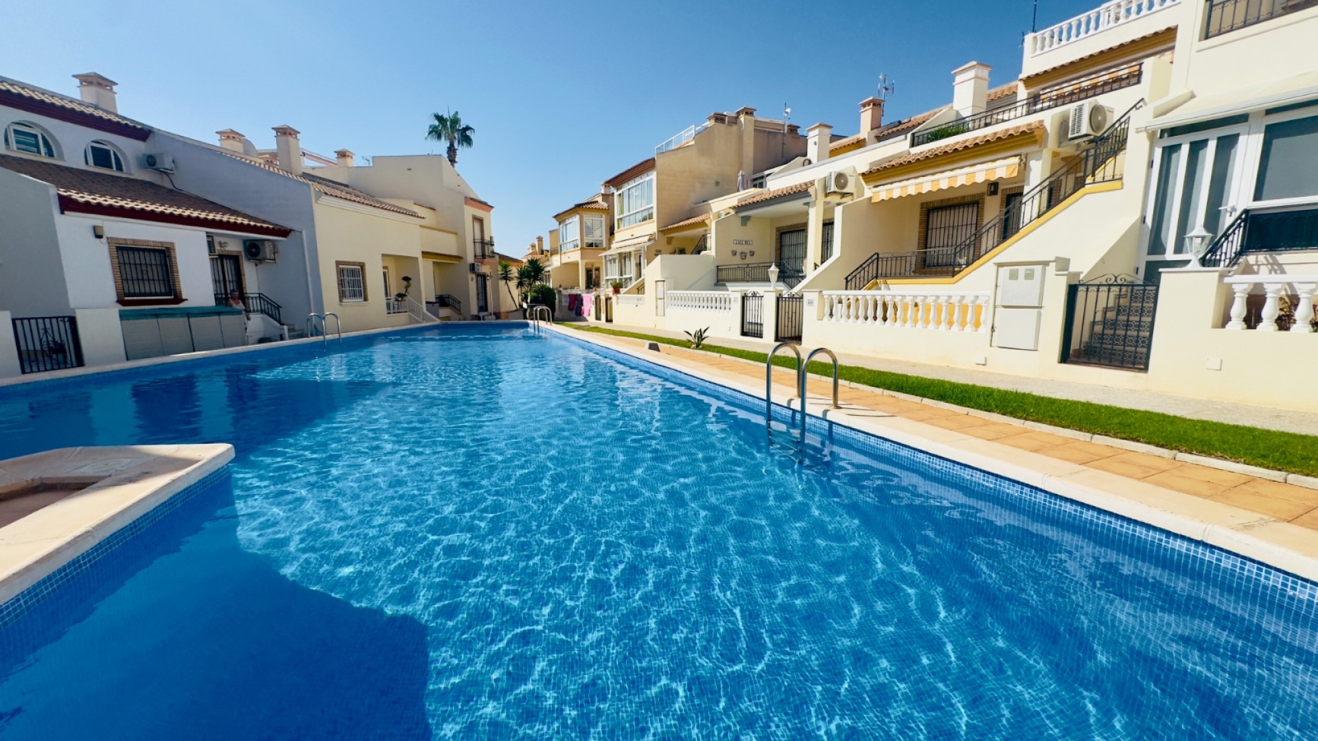 Wederverkoop - Villa - Playa Flamenca - La Rueda