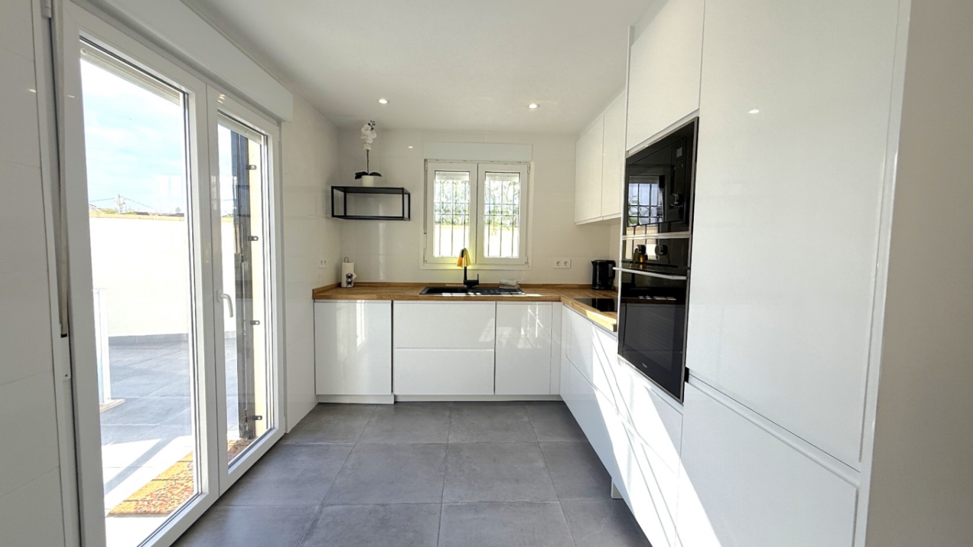 Wederverkoop - Villa - Playa Flamenca - perla del mar