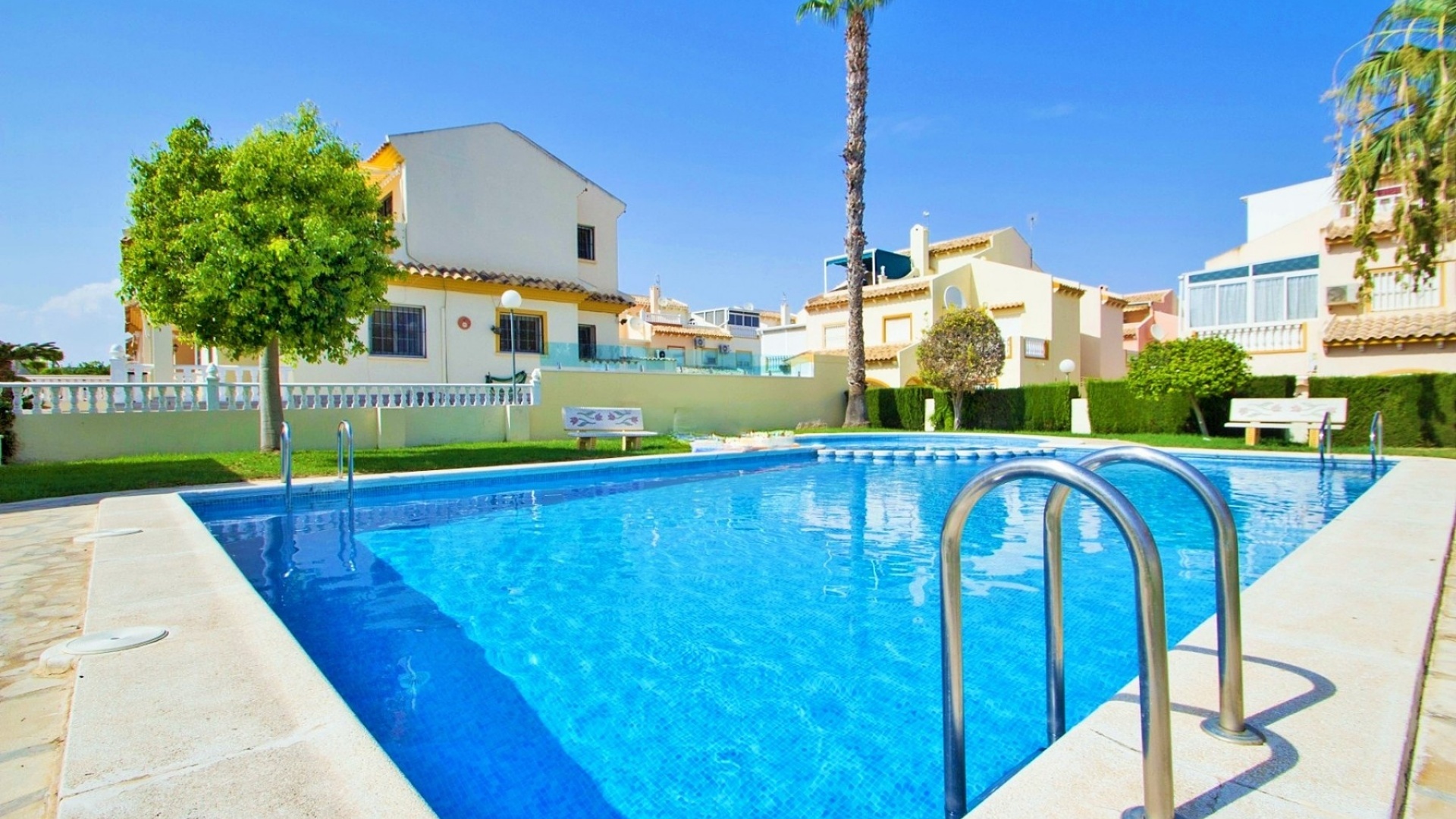 Wederverkoop - Villa - Playa Flamenca - perla del mar