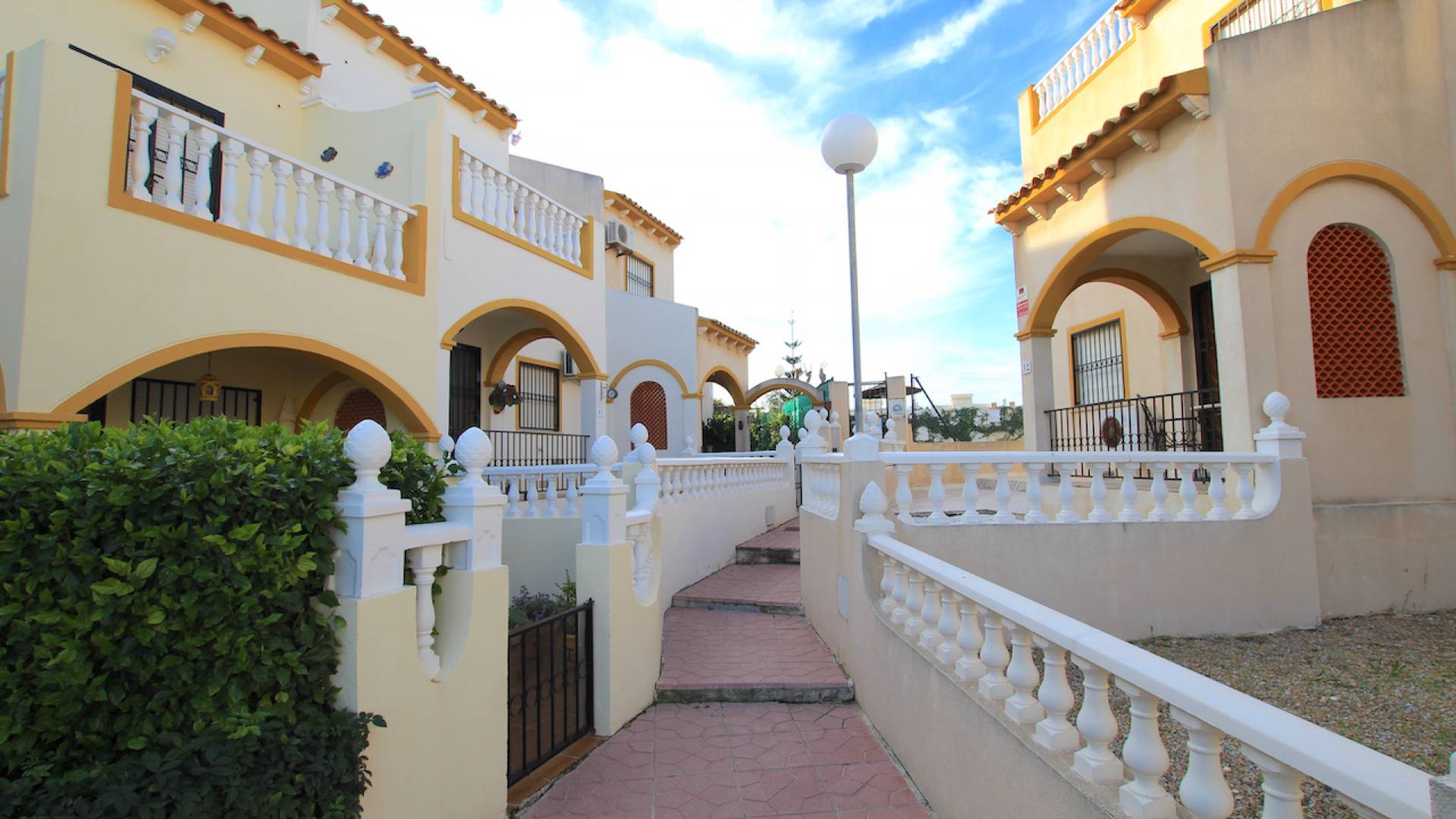 Wederverkoop - Villa - Playa Flamenca - perla del mar
