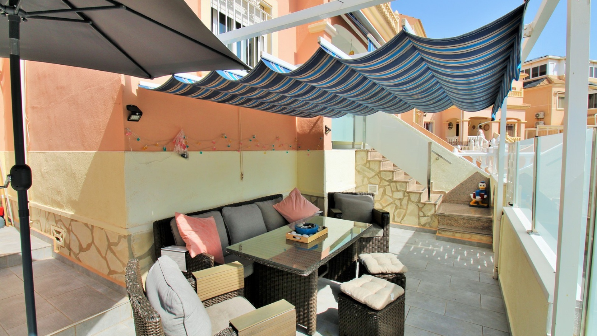 Wederverkoop - Villa - Playa Flamenca - pueblo caballero