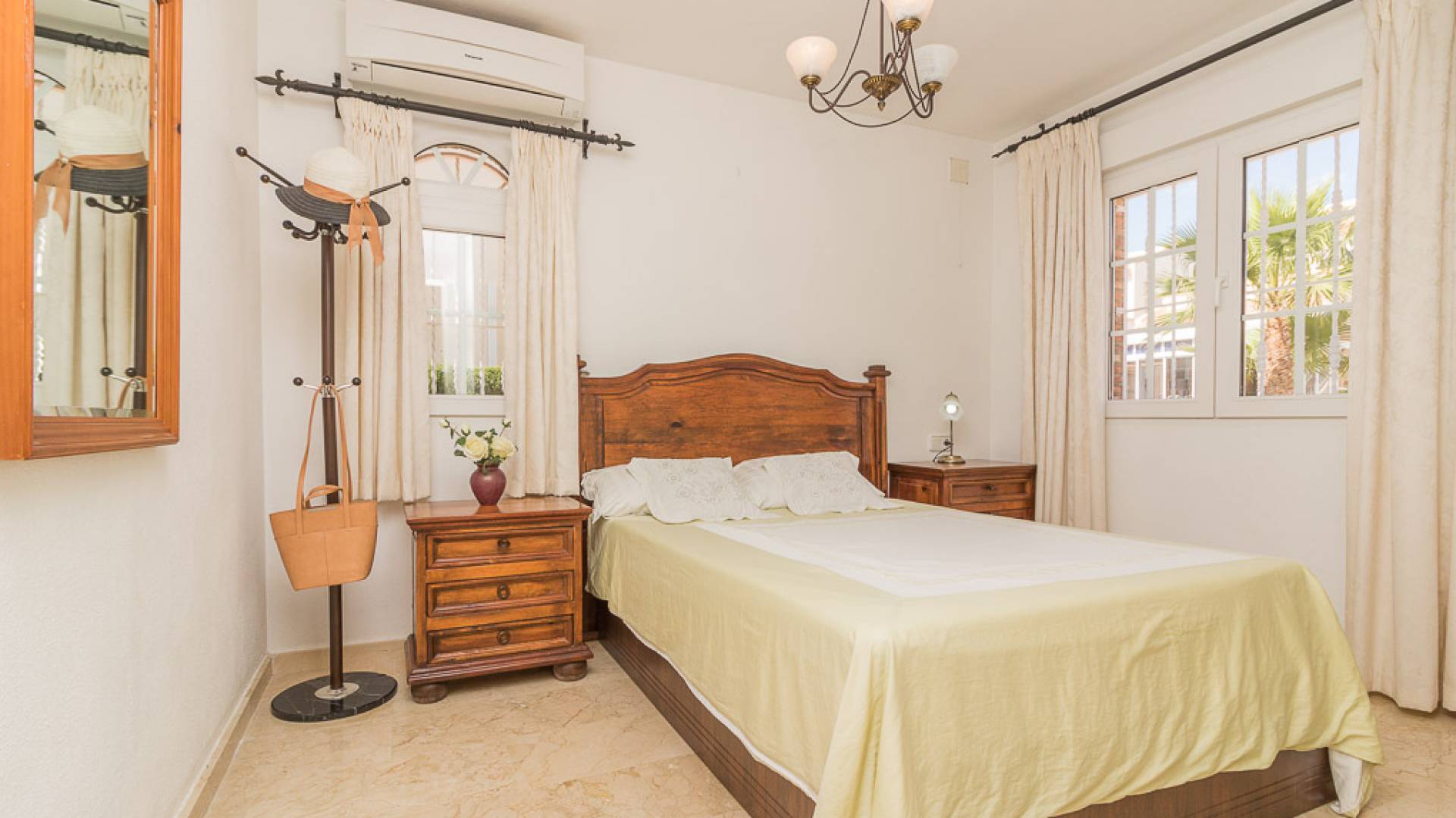 Wederverkoop - Villa - Playa Flamenca - Res. Montilla