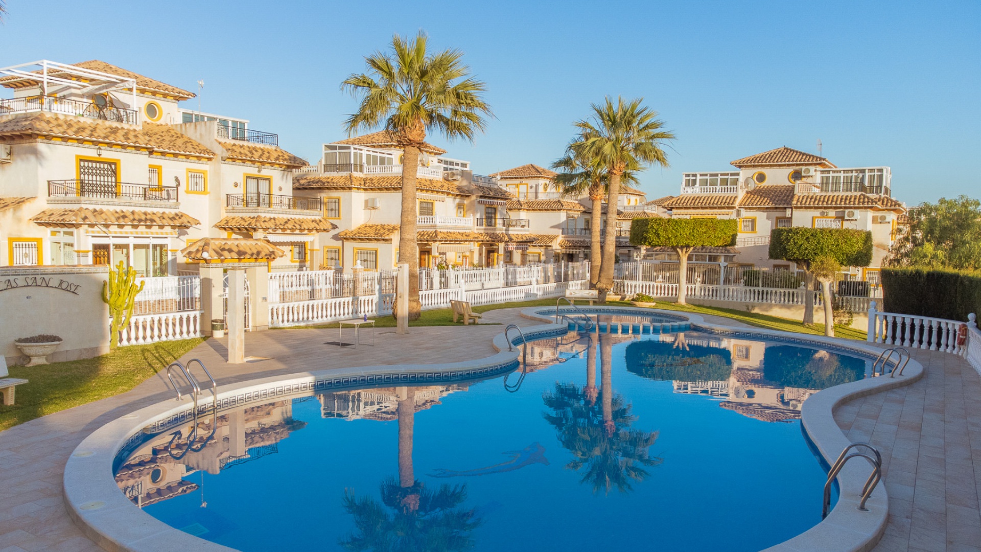 Wederverkoop - Villa - Playa Flamenca - san jose