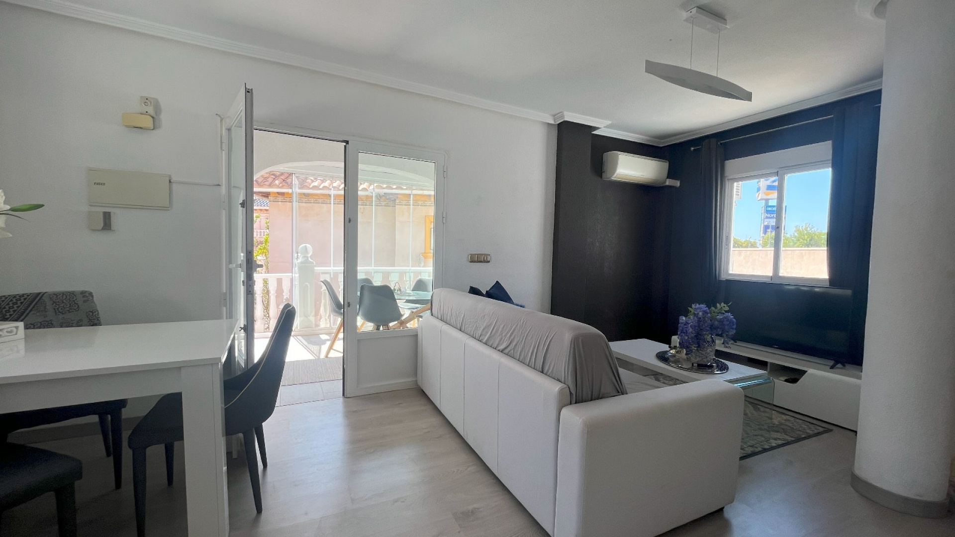 Wederverkoop - Villa - Playa Flamenca - san jose