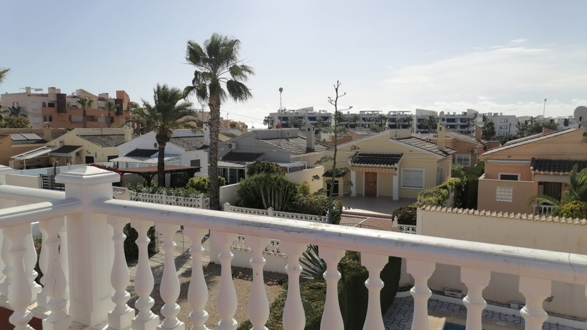 Wederverkoop - Villa - Playa Flamenca - Urb Horizonte