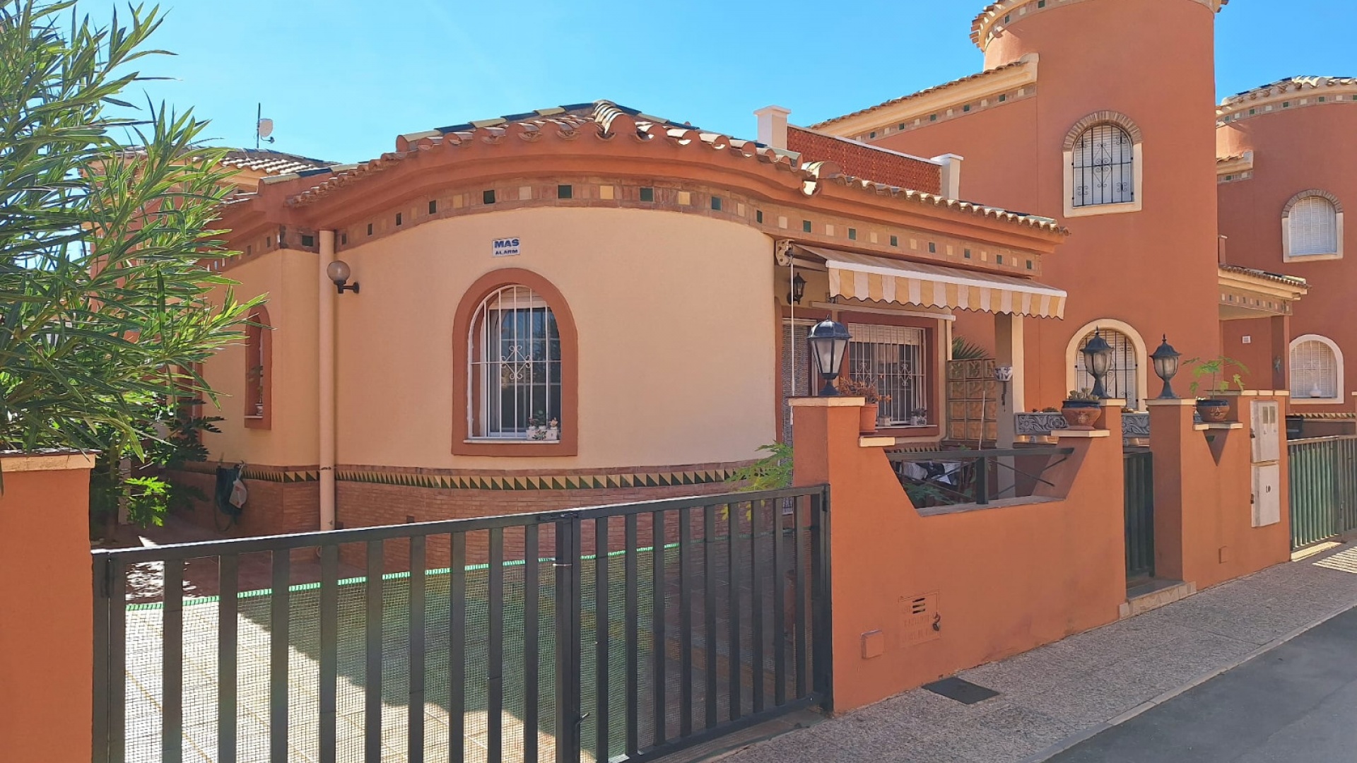 Wederverkoop - Villa - Playa Flamenca - villas san luis