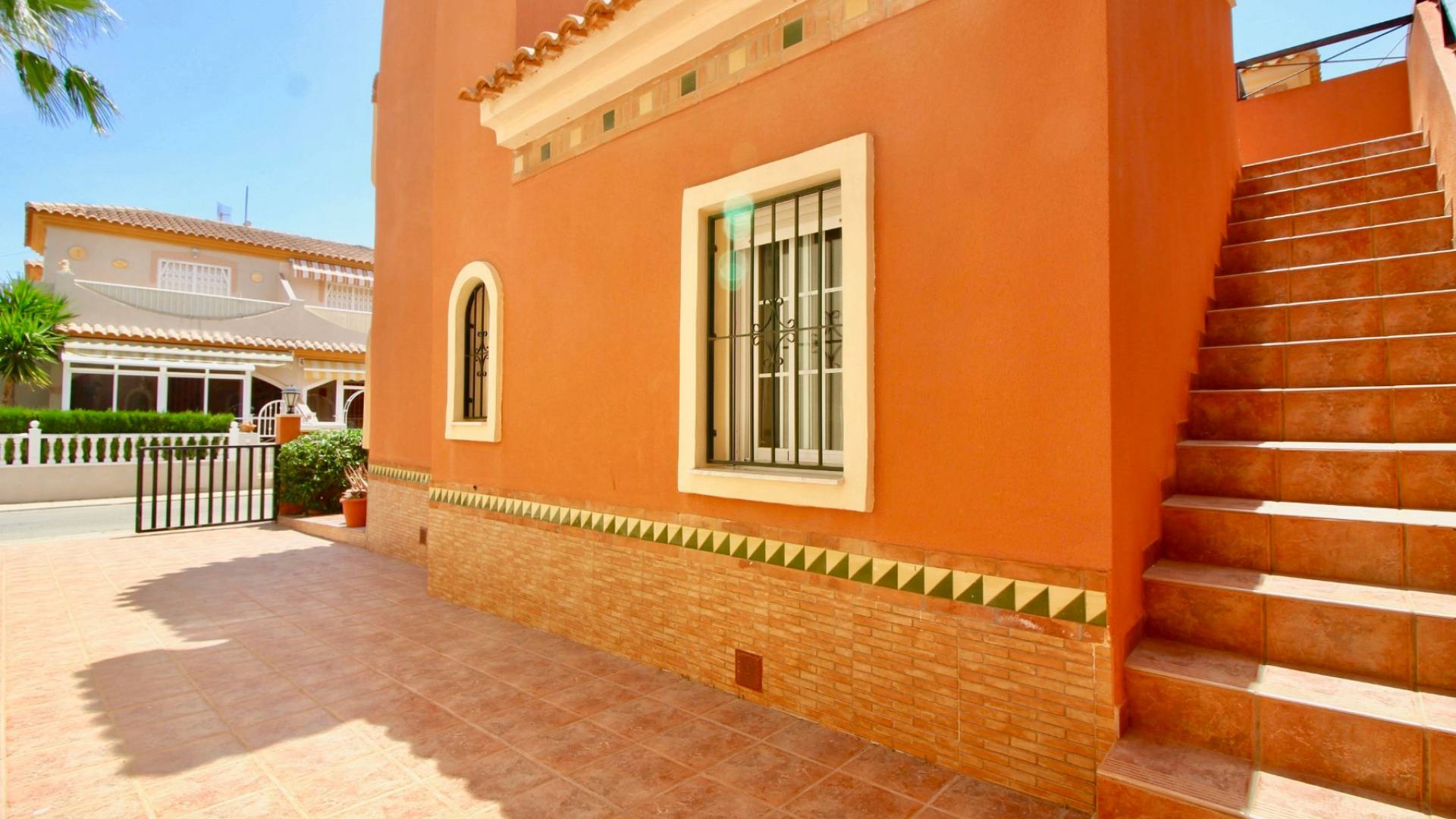 Wederverkoop - Villa - Playa Flamenca - villas san luis