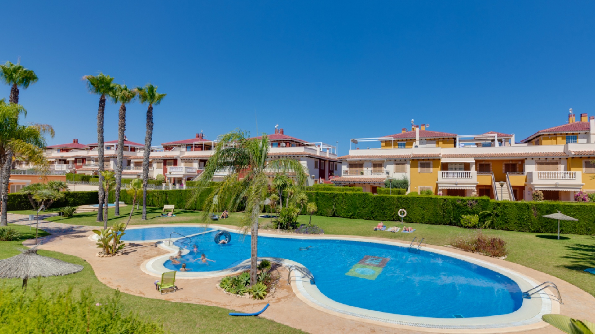 Wederverkoop - Villa - Playa Flamenca - zeniamar