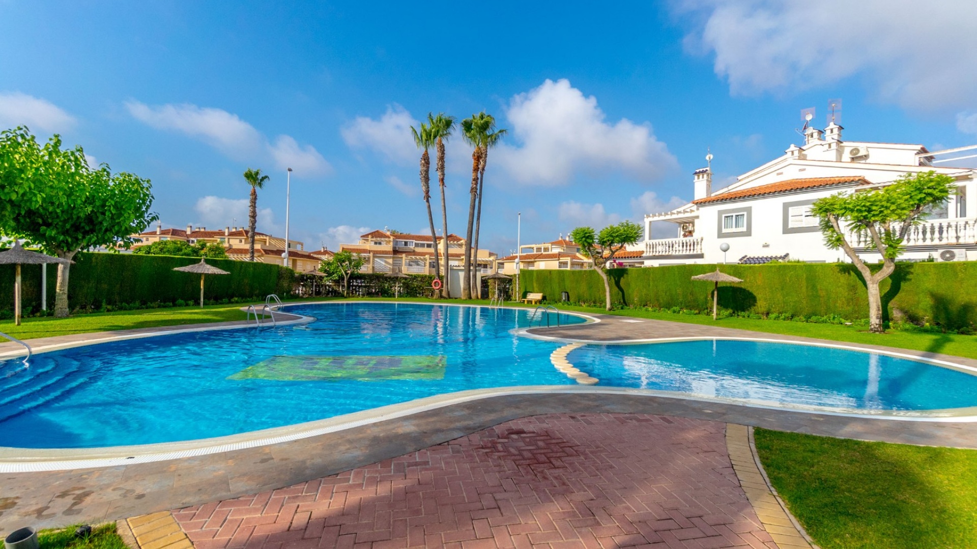 Wederverkoop - Villa - Playa Flamenca - zeniamar