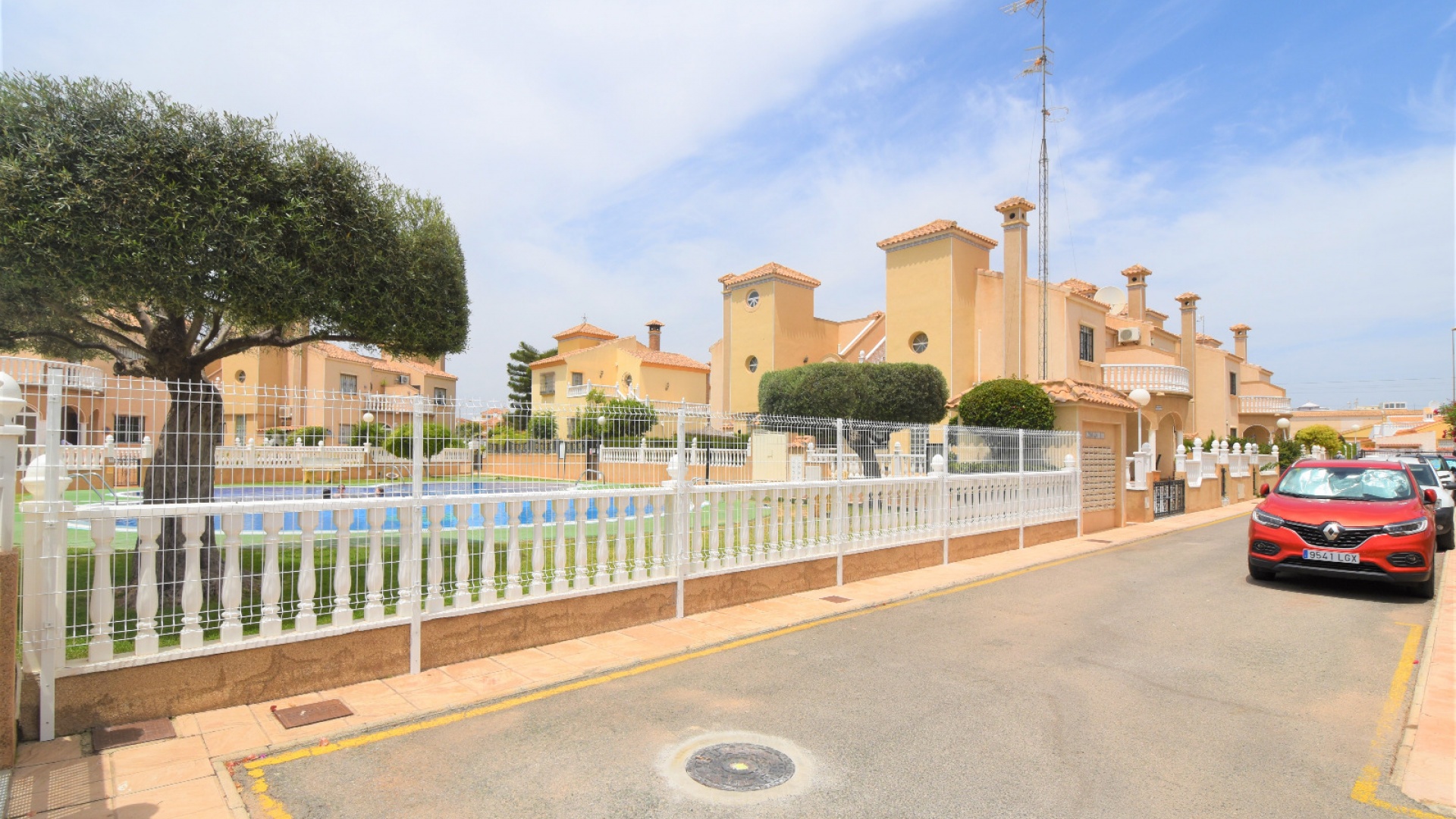 Wederverkoop - Villa - Playa Flamenca - zodiaco