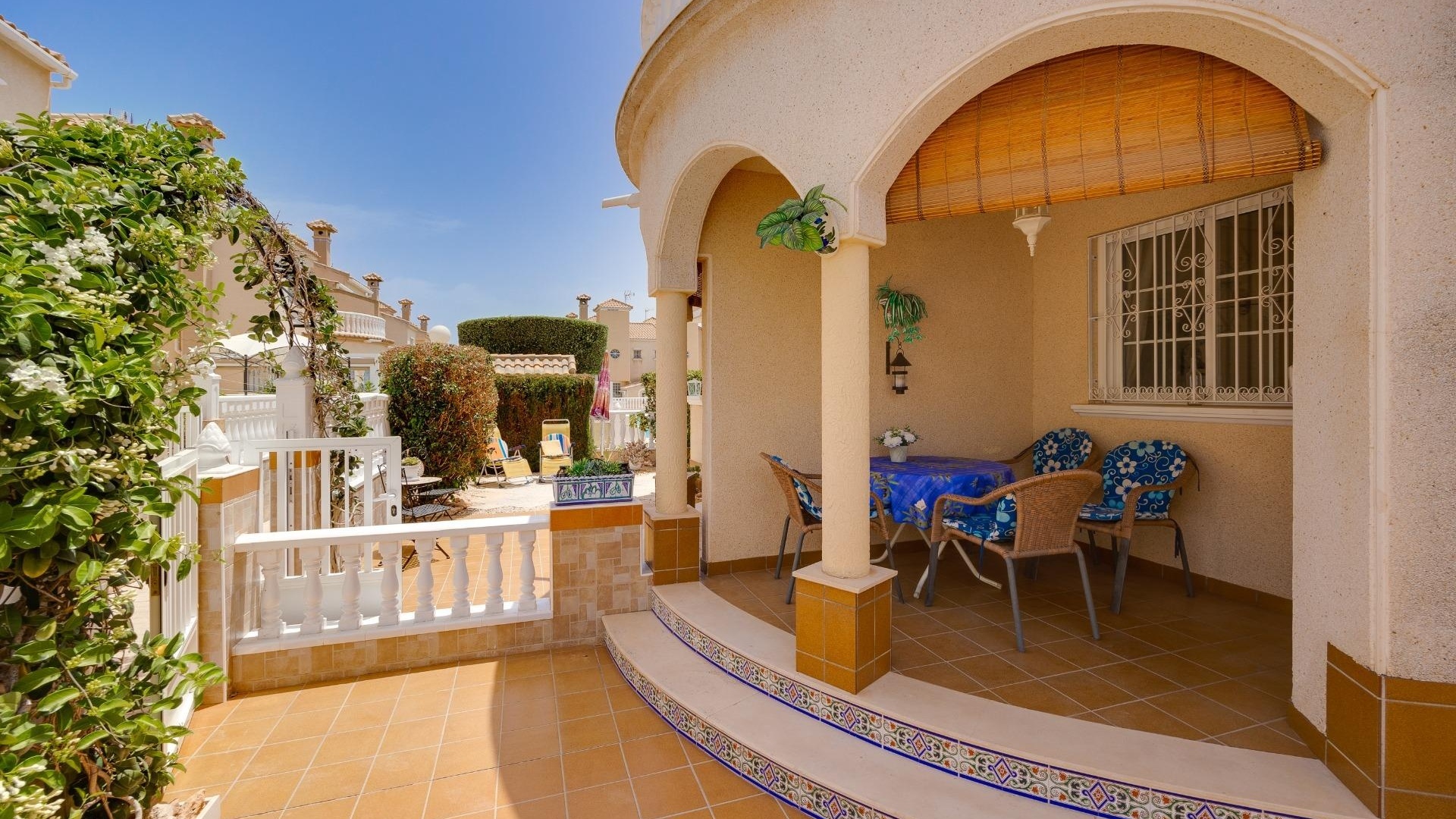 Wederverkoop - Villa - Playa Flamenca - zodiaco