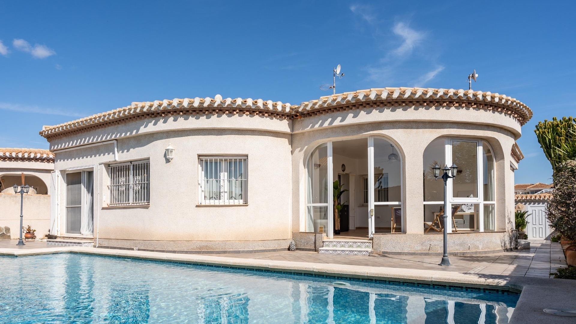 Wederverkoop - Villa - Playa Flamenca
