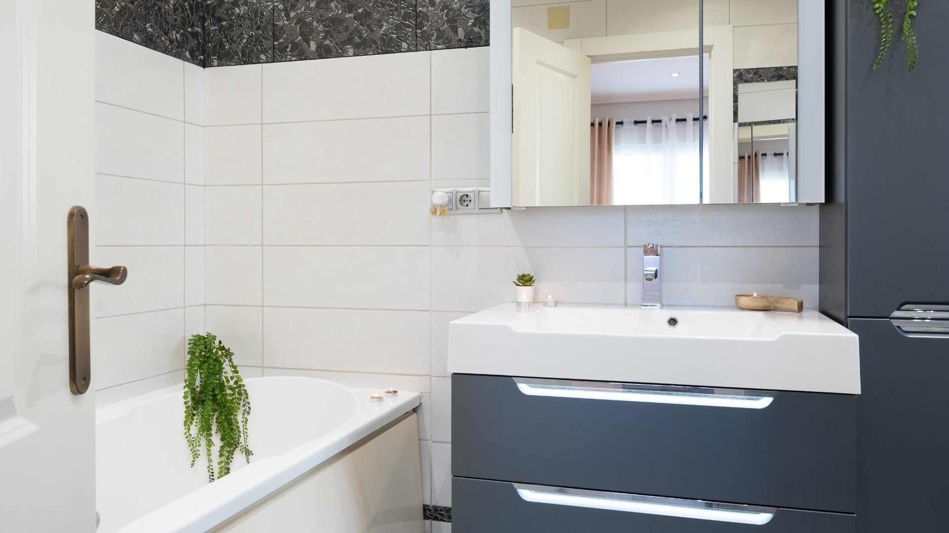 Wederverkoop - Villa - Playa Flamenca