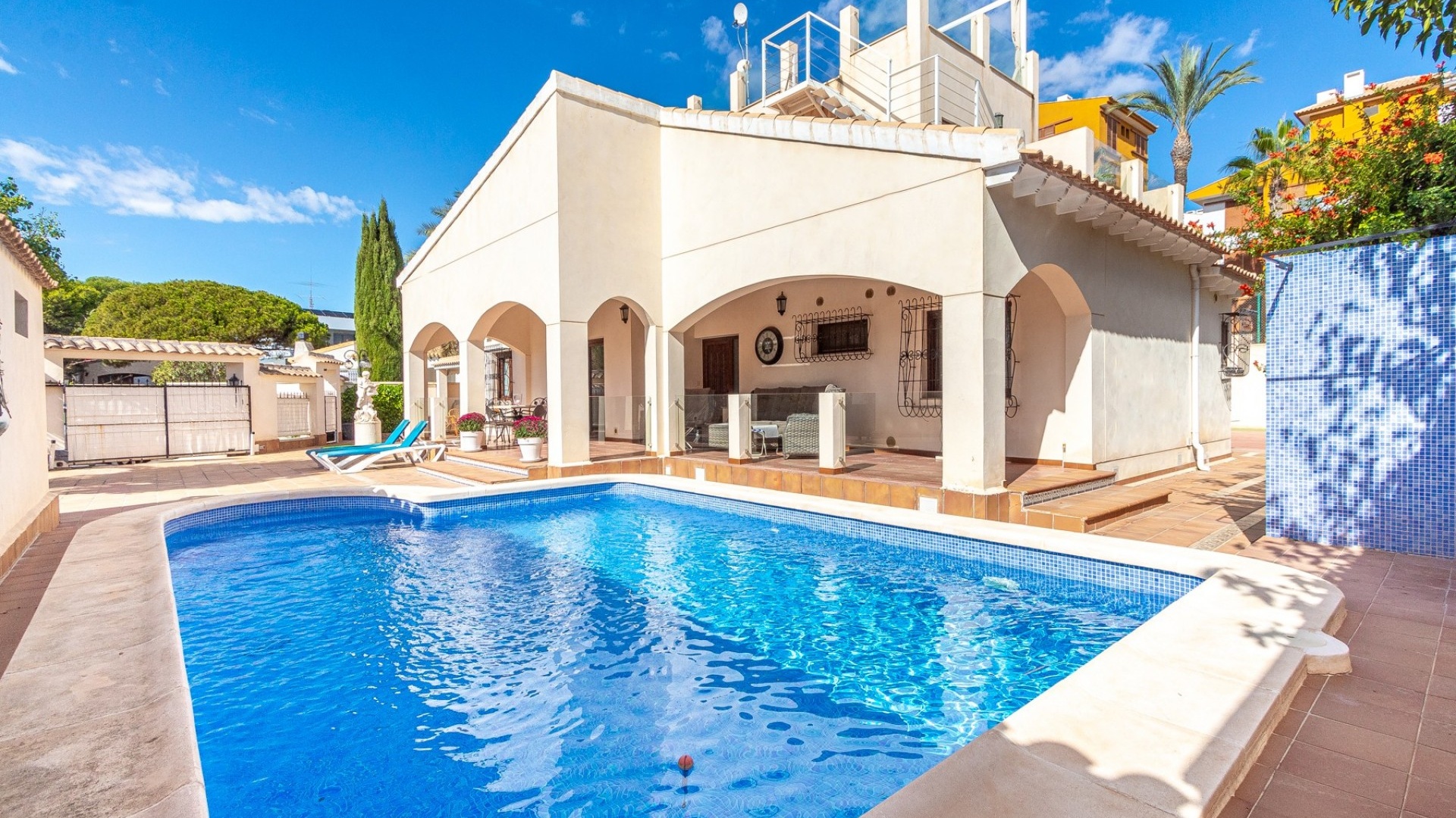 Wederverkoop - Villa - Punta Prima - beachside punta prima