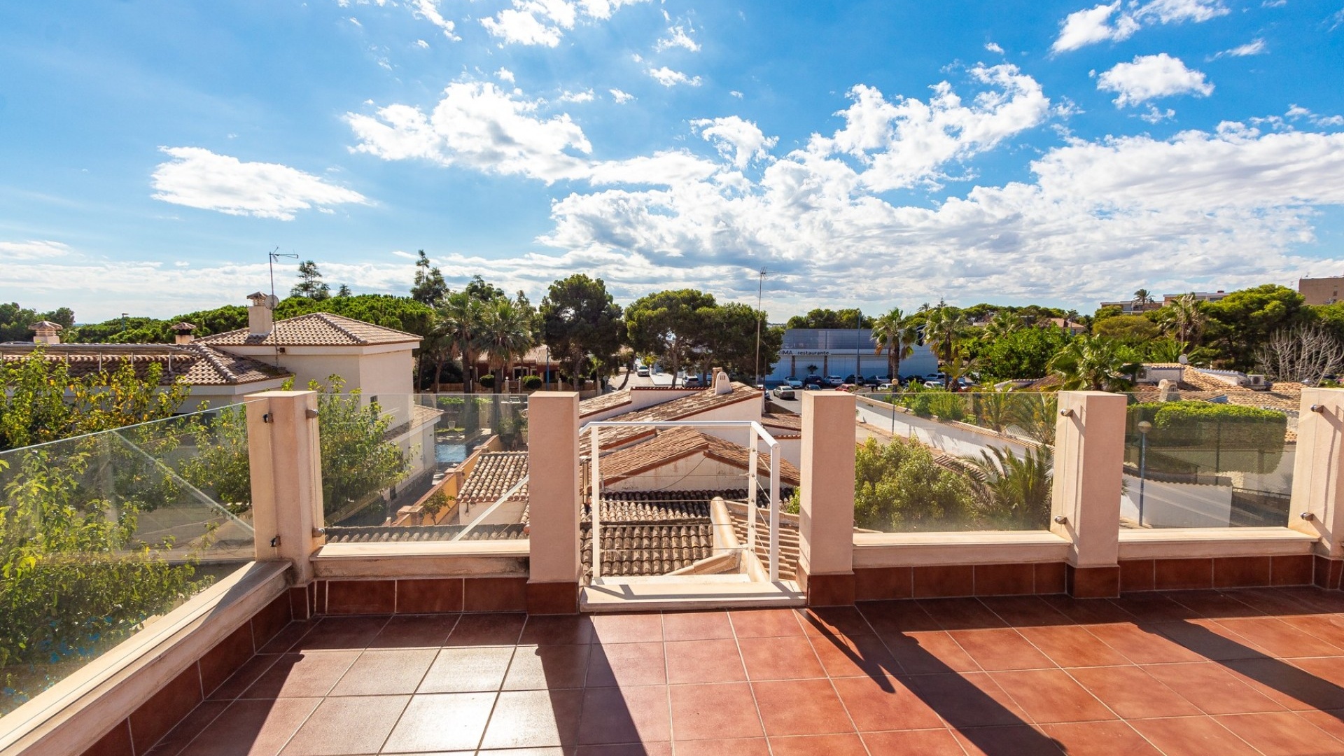 Wederverkoop - Villa - Punta Prima - beachside punta prima