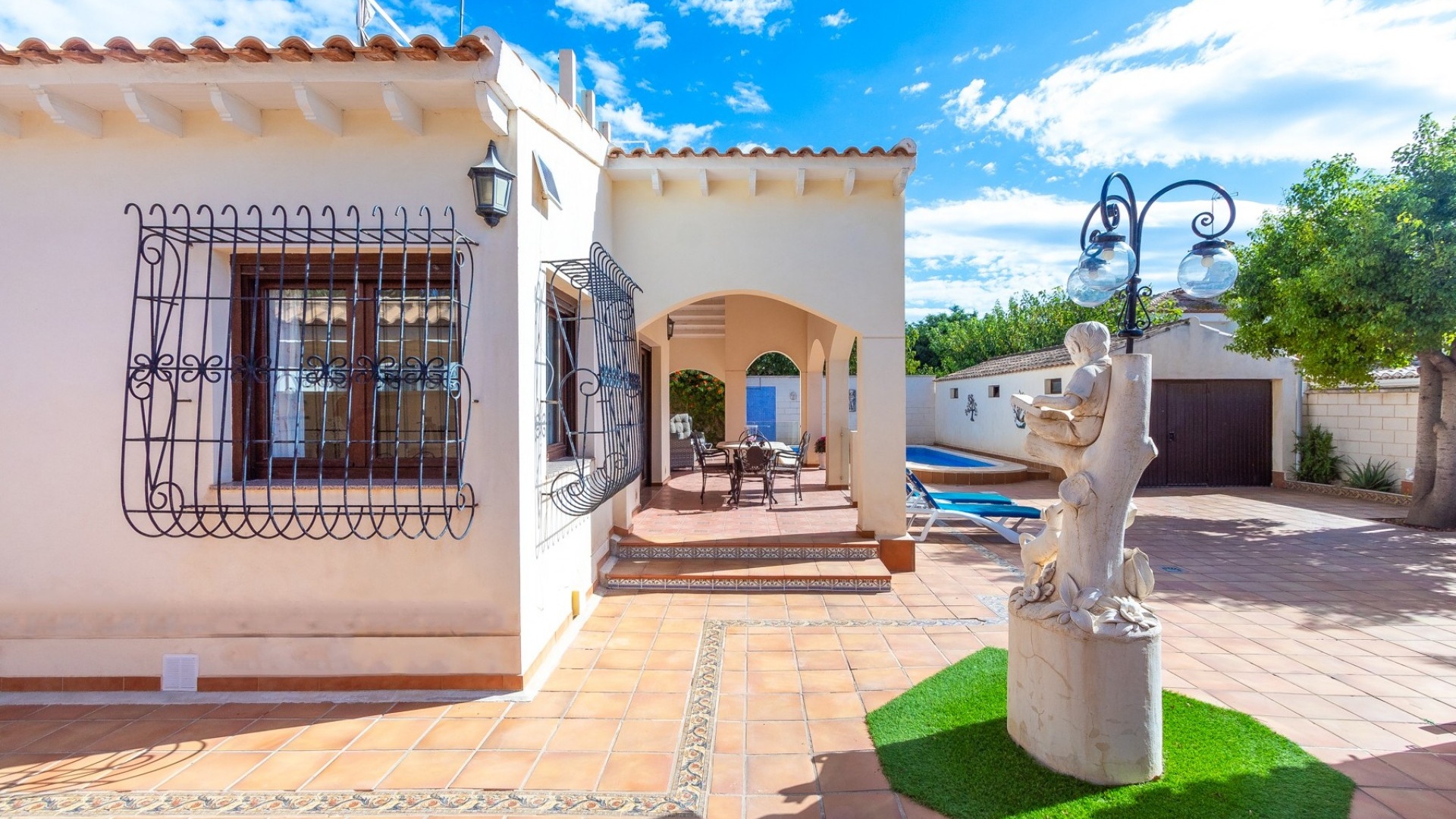 Wederverkoop - Villa - Punta Prima - beachside punta prima