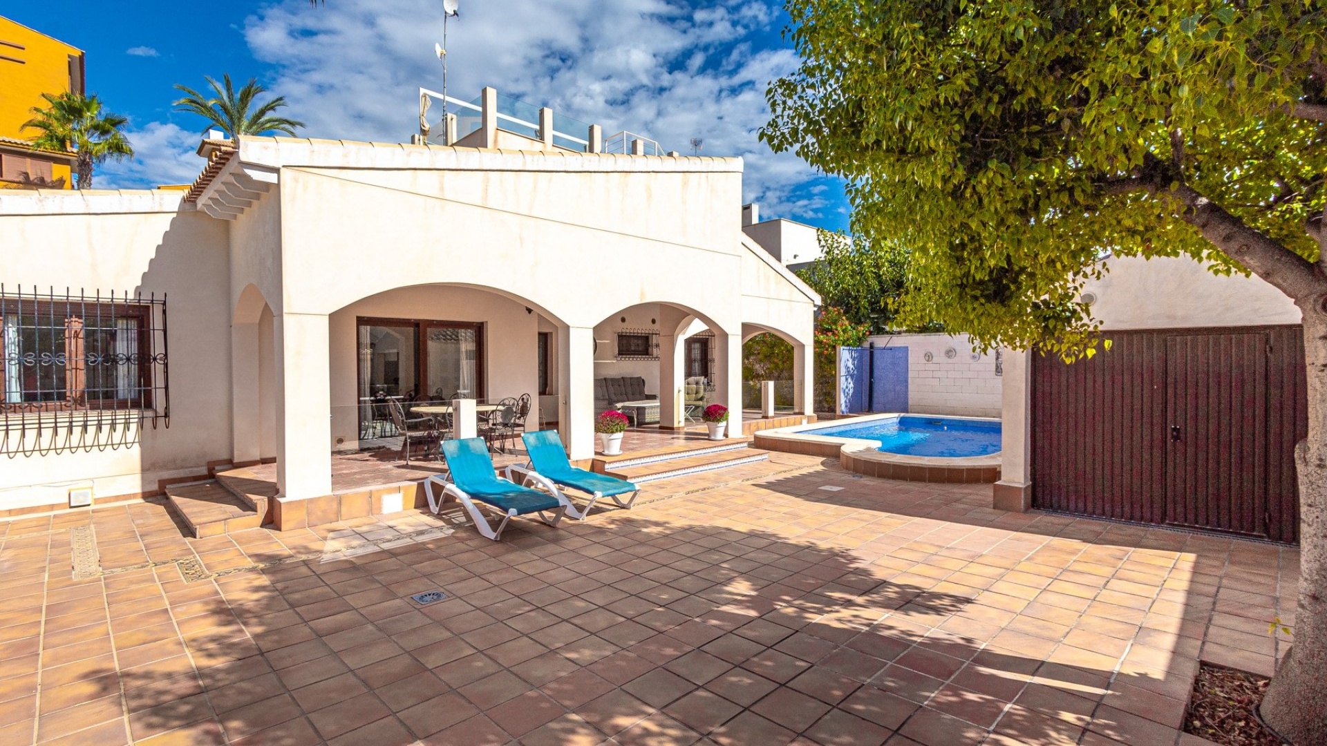 Wederverkoop - Villa - Punta Prima - beachside punta prima