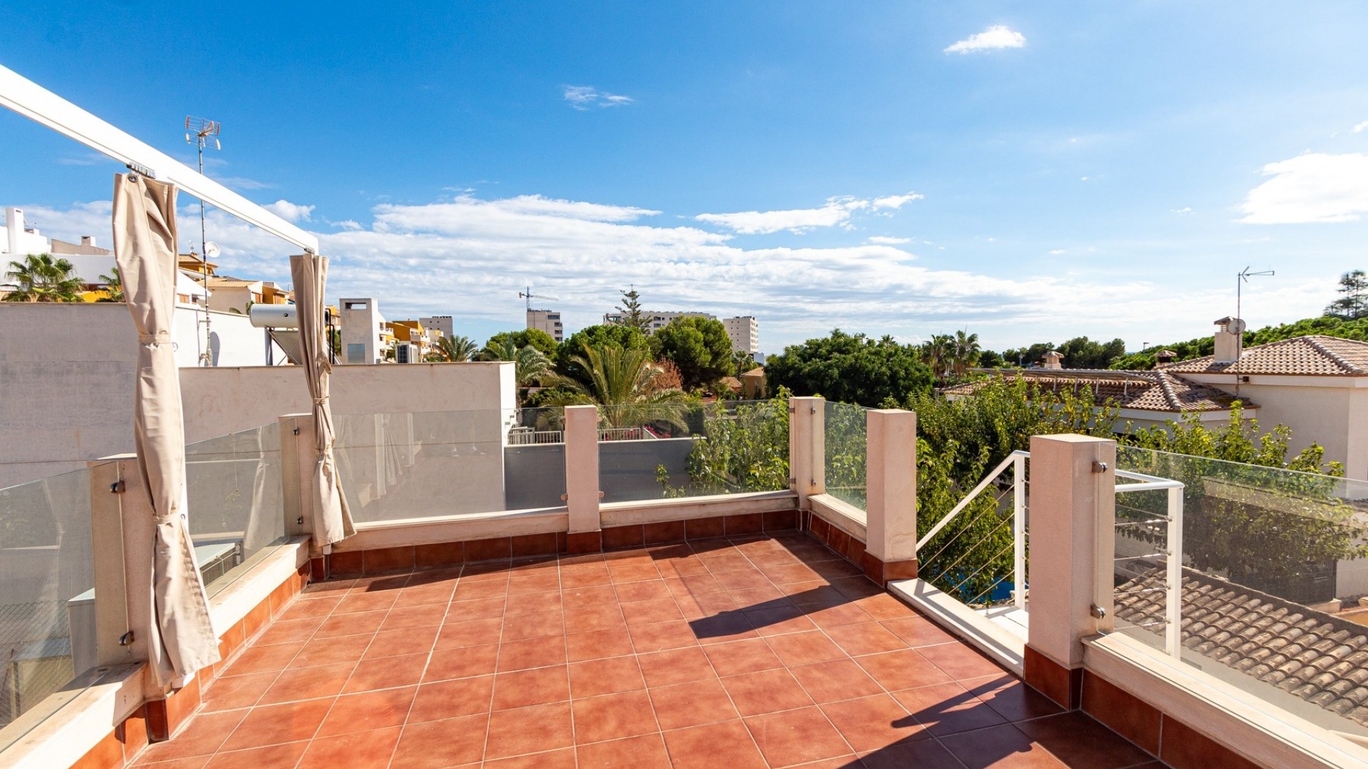 Wederverkoop - Villa - Punta Prima - beachside punta prima