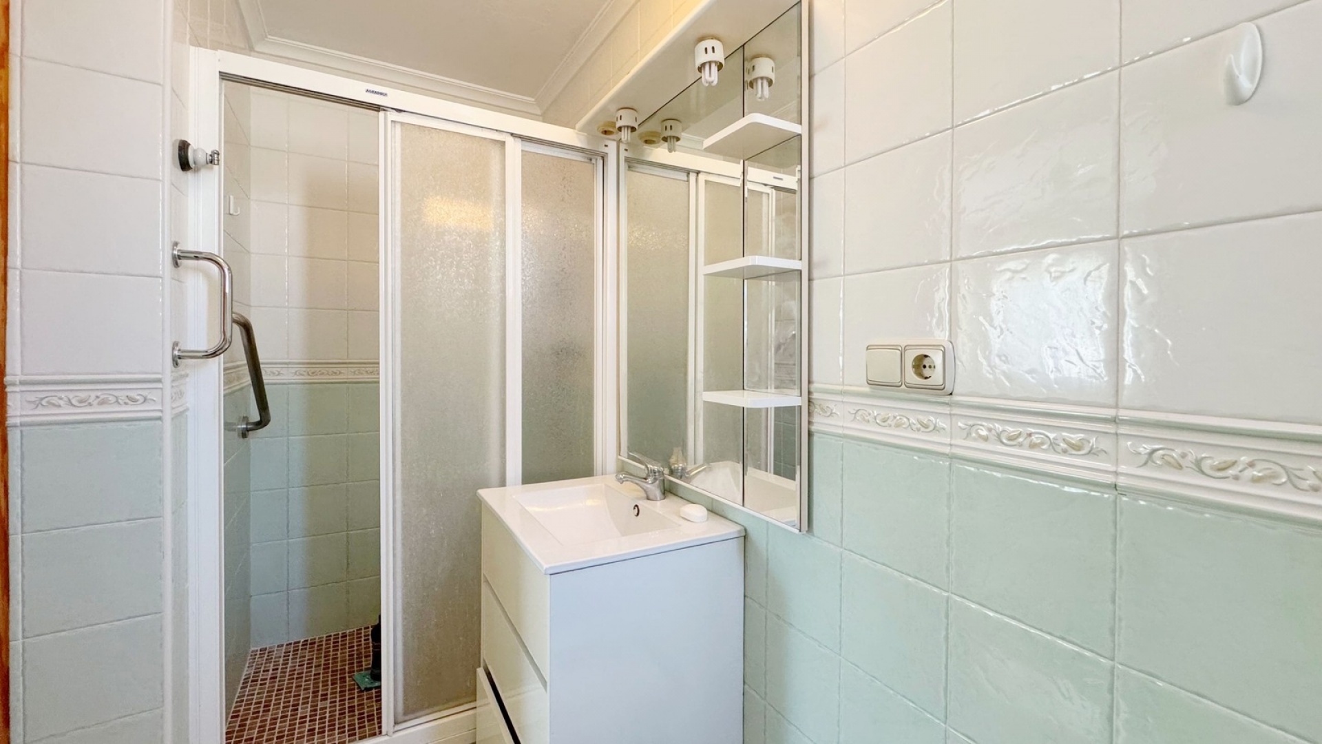 Wederverkoop - Villa - Punta Prima - beachside punta prima