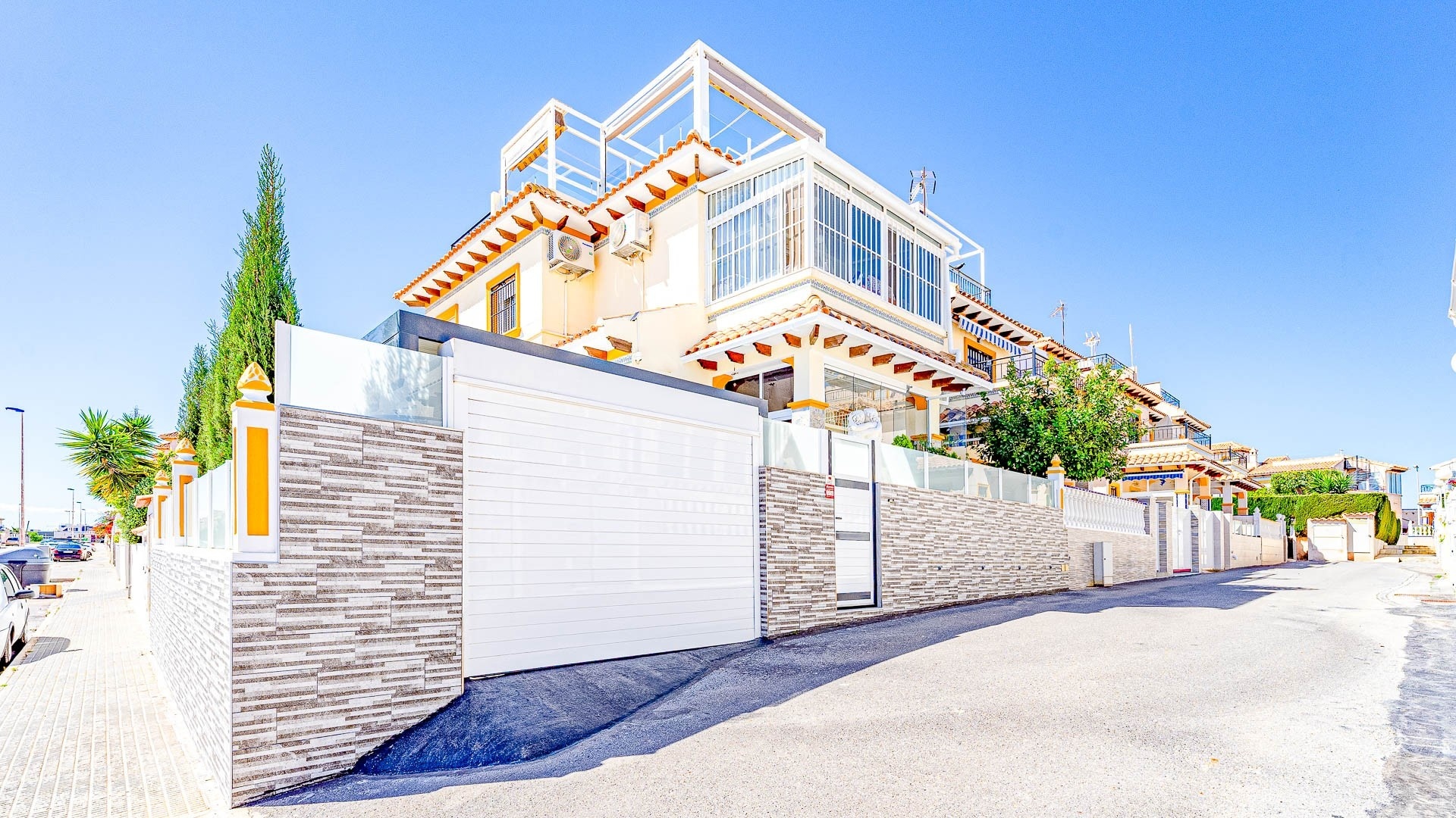 Wederverkoop - Villa - Punta Prima - la campana