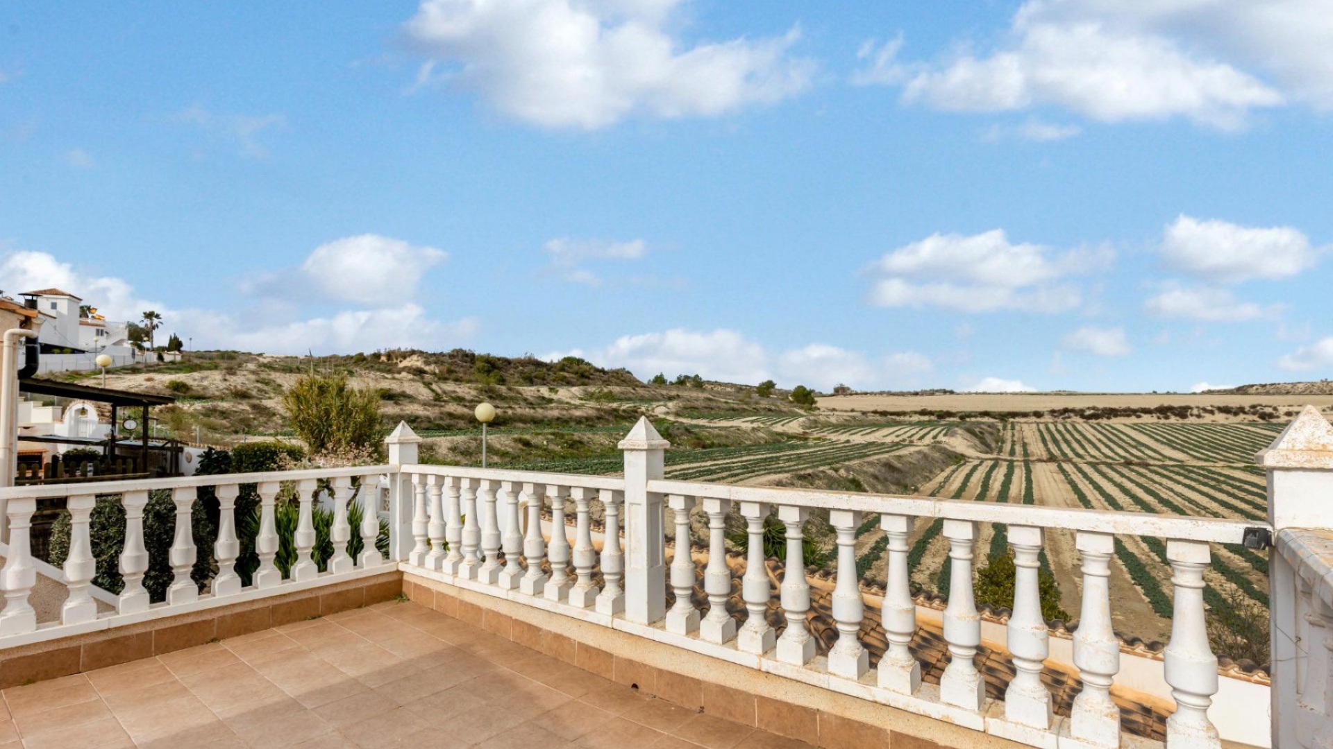 Wederverkoop - Villa - San Miguel de Salinas - Lake View Mansions