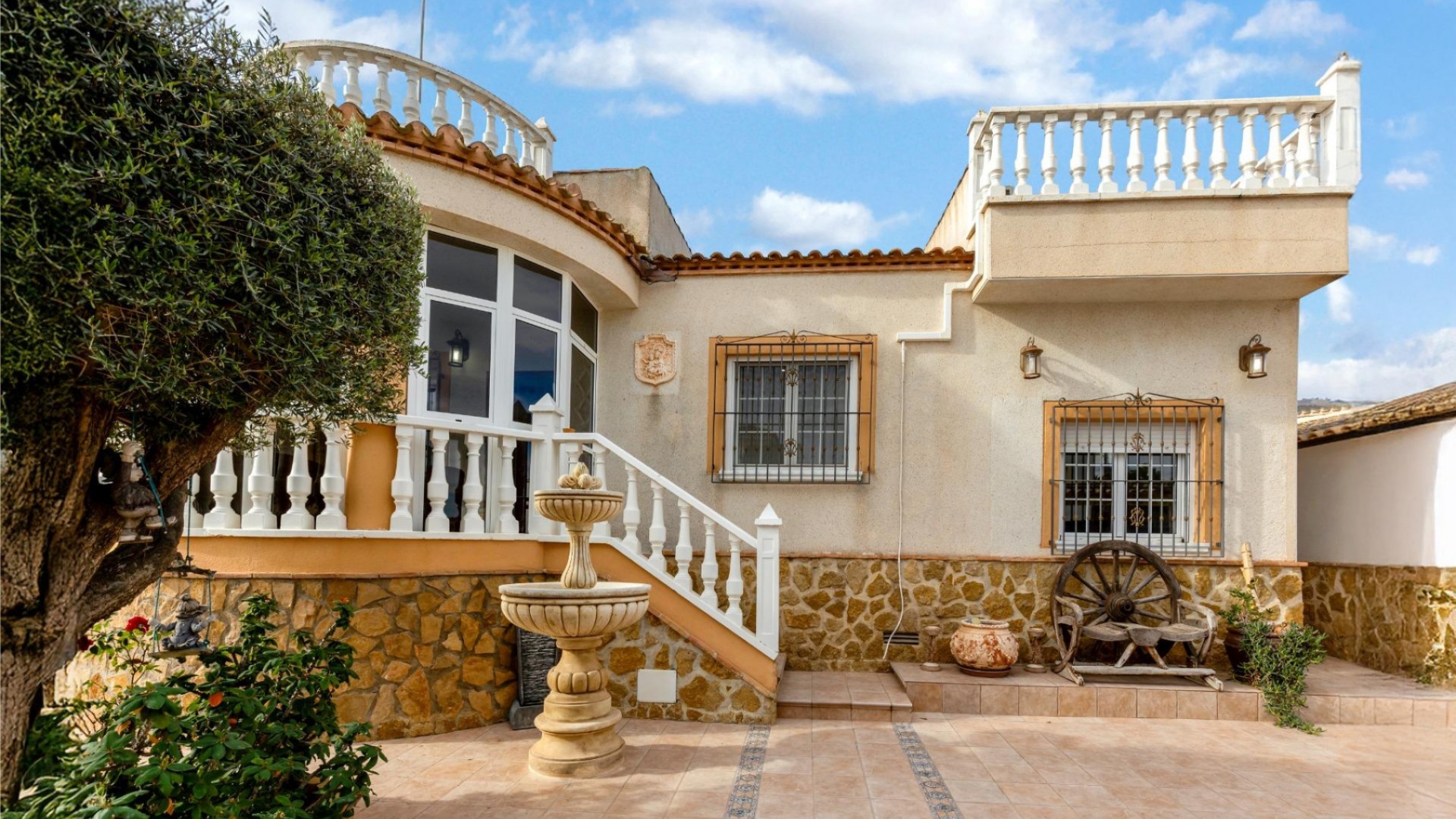 Wederverkoop - Villa - San Miguel de Salinas - Lake View Mansions