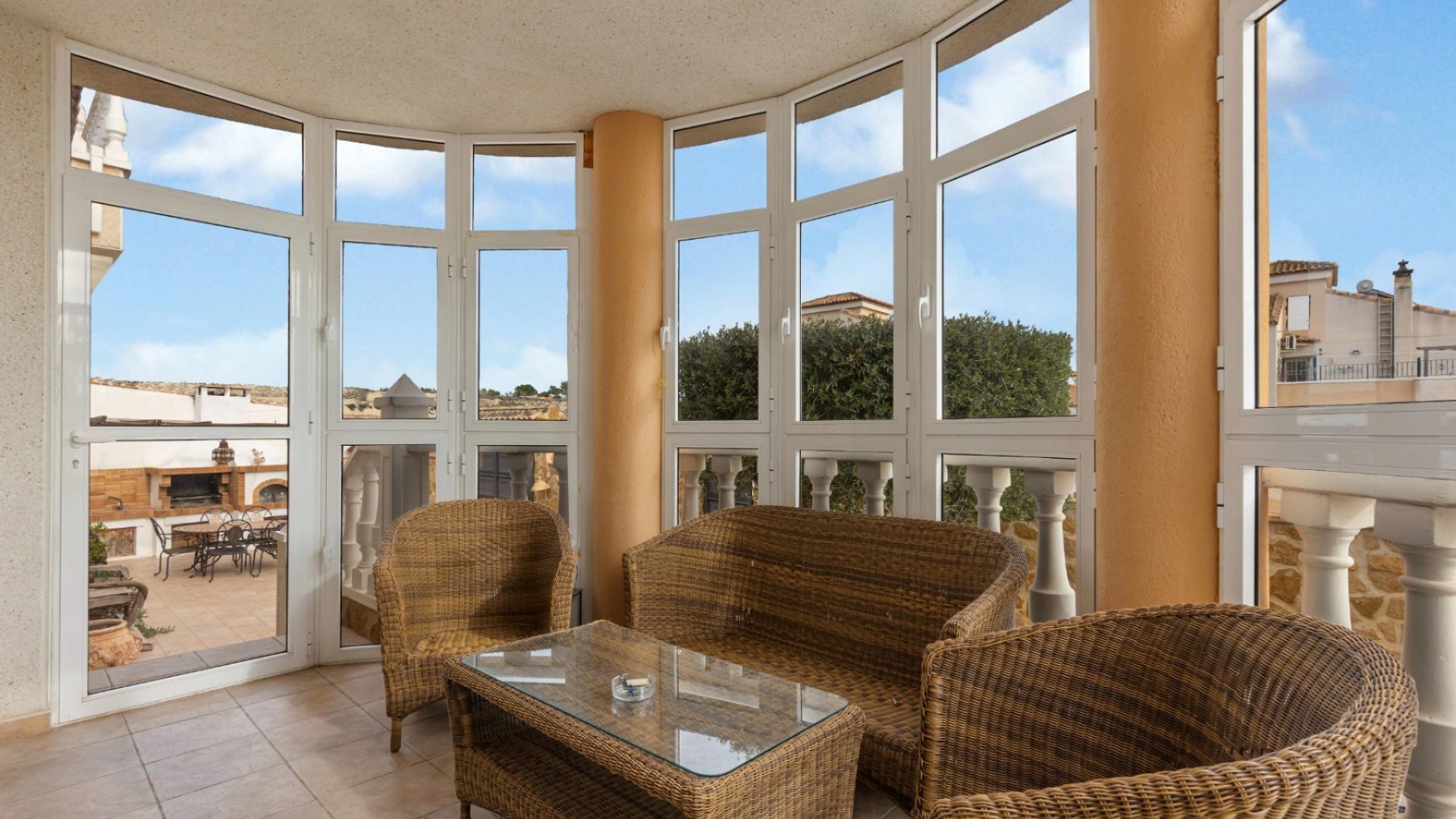 Wederverkoop - Villa - San Miguel de Salinas - Lake View Mansions