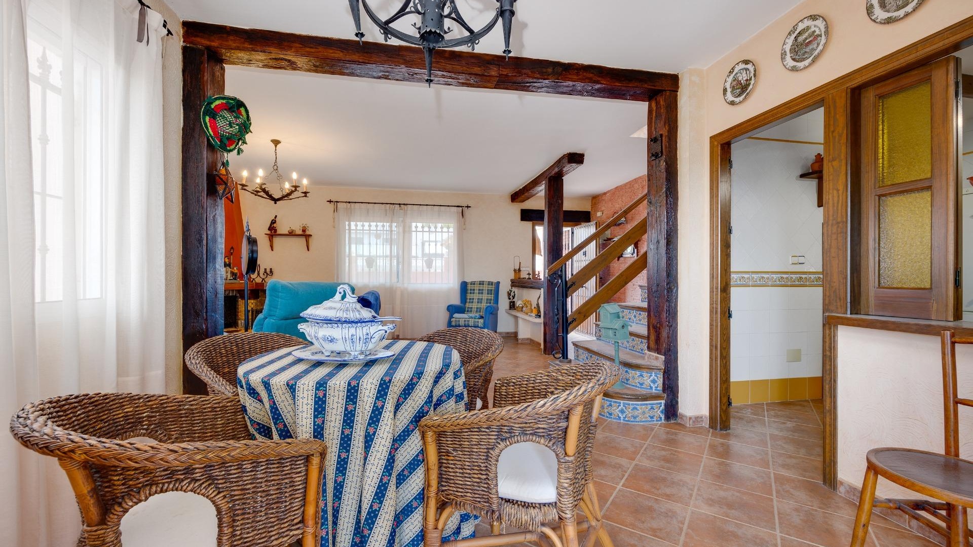 Wederverkoop - Villa - San Miguel de Salinas - las comunicaciones