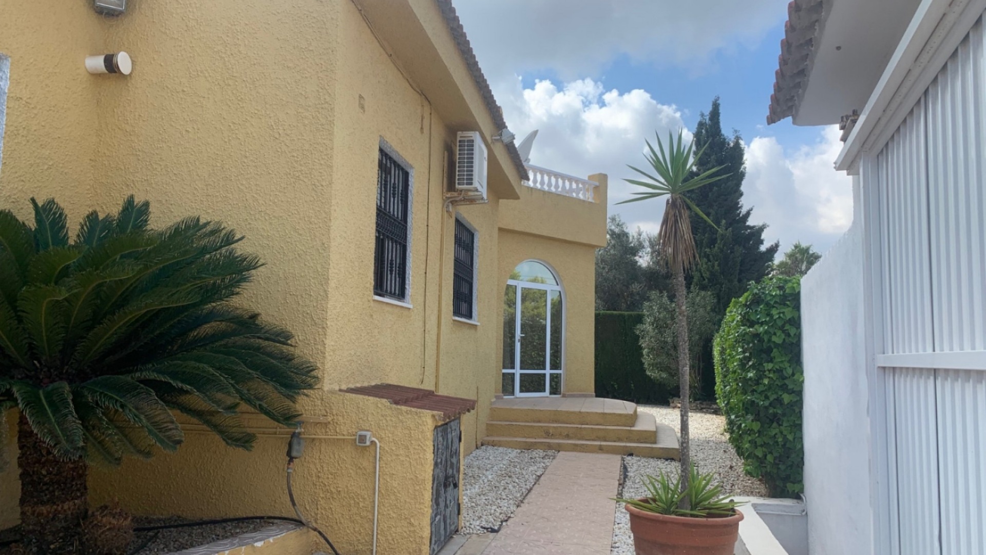 Wederverkoop - Villa - San Miguel de Salinas - las comunicaciones