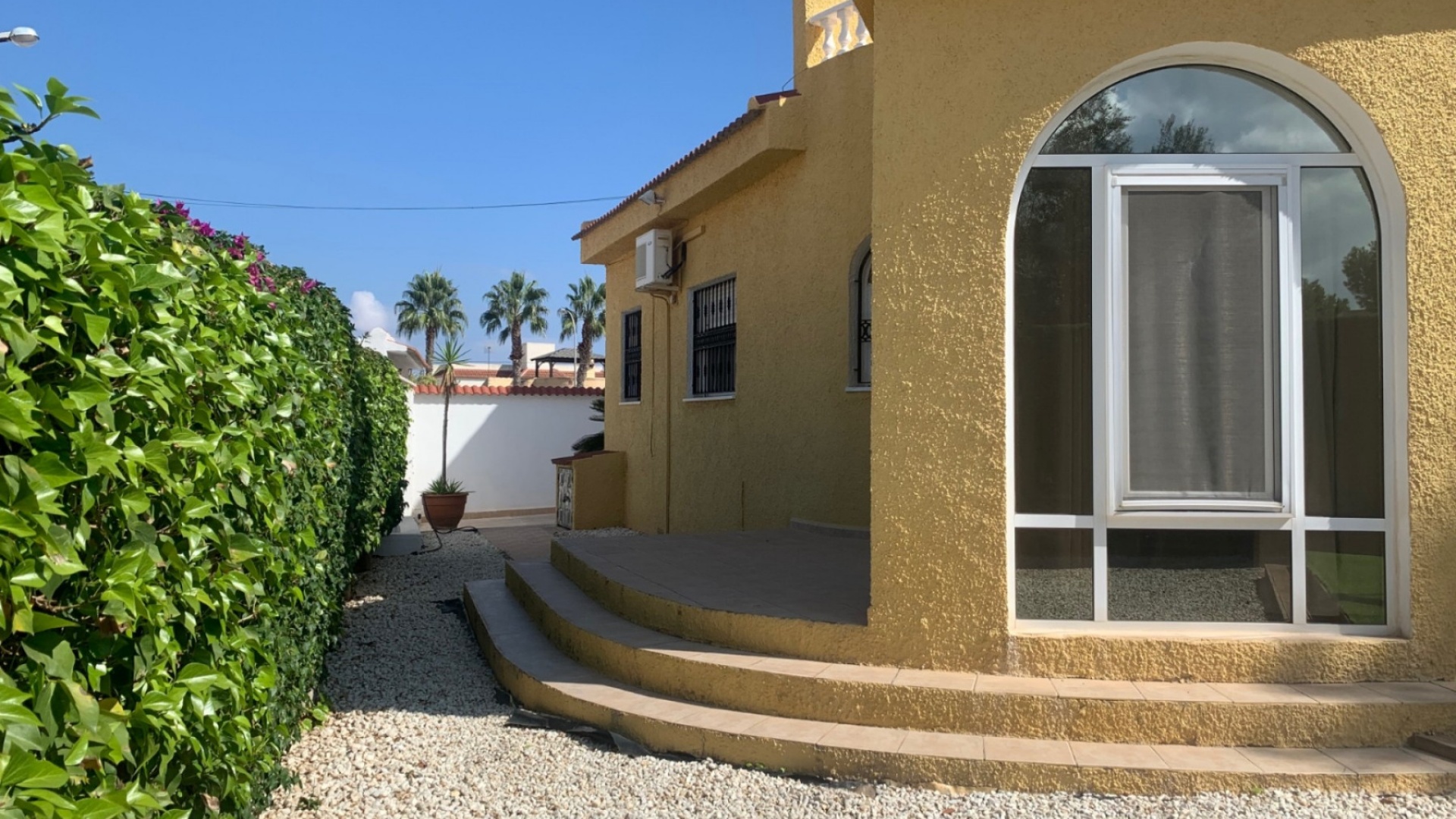 Wederverkoop - Villa - San Miguel de Salinas - las comunicaciones