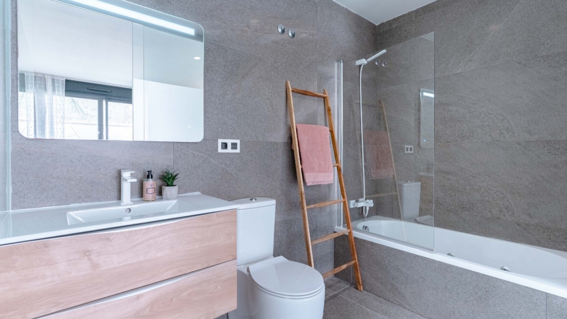 Wederverkoop - Villa - San Miguel de Salinas - Res. Bellavista